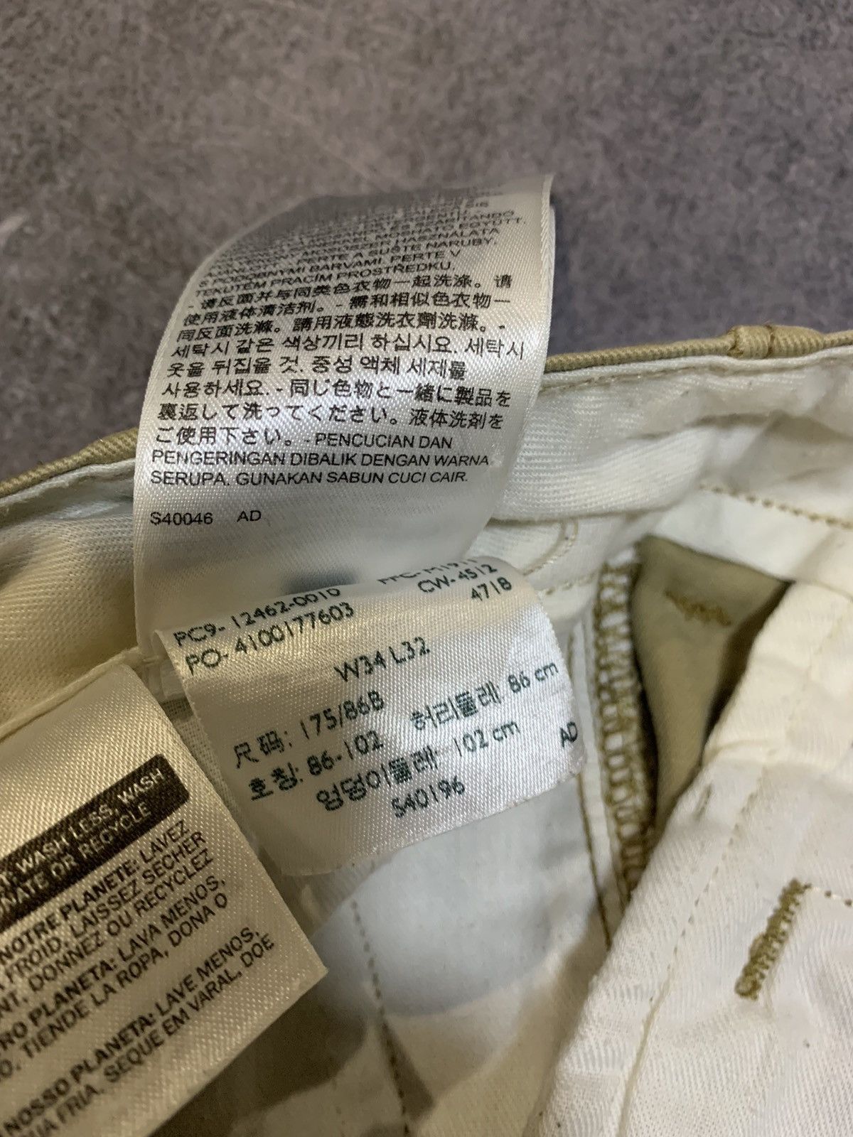 Levi's Vintage Y2K Levi's Cargo Pants Size US 34 / EU 50 - 5 Thumbnail