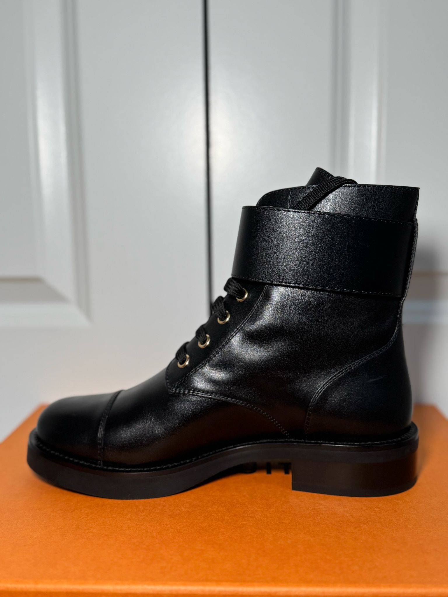 Louis Vuitton Wonderland Ranger Size US 8 / IT 38 - 10 Thumbnail