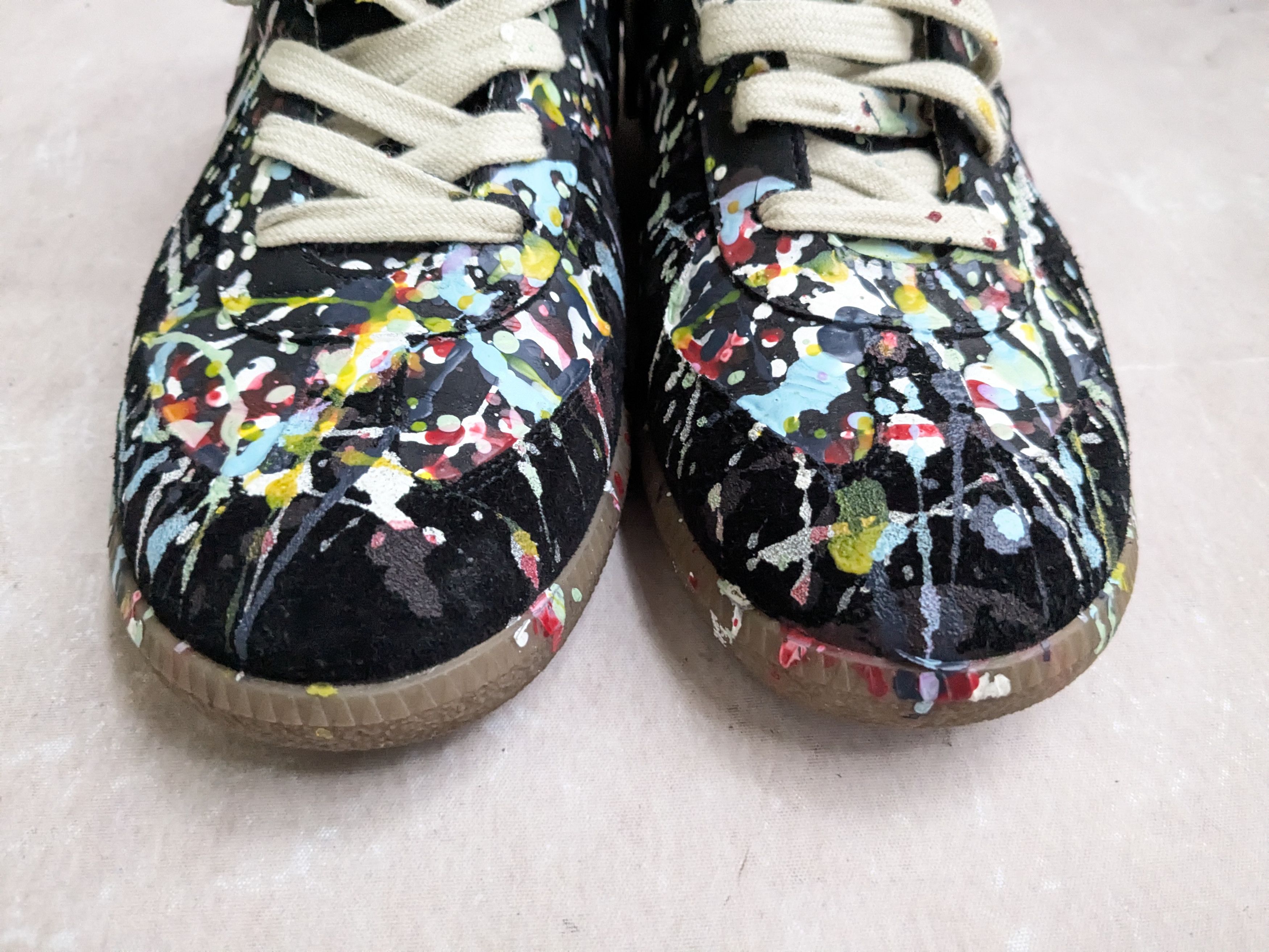 Maison Margiela Maison Margiela Replica GAT Black Paint Splatter 9 42 Size US 9 / EU 42 - 4 Thumbnail