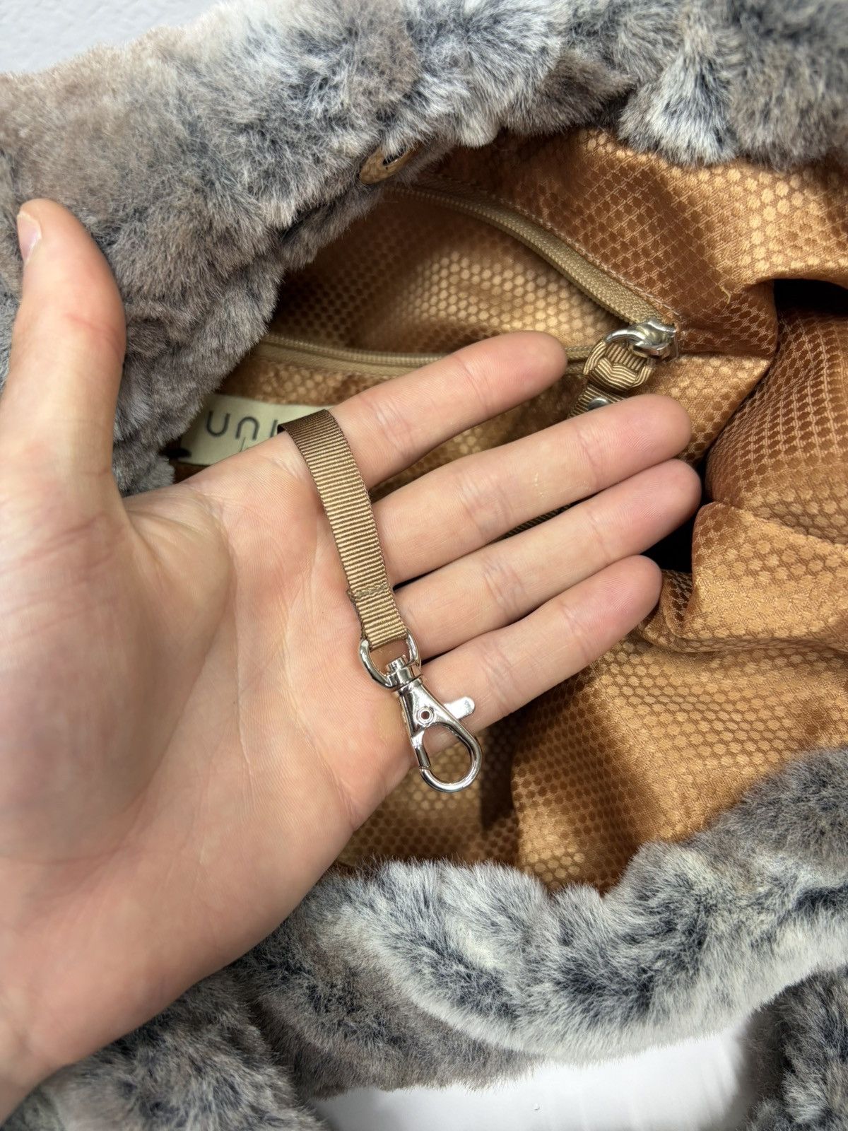 KMRii Vintage Fur Hobo Shoulder Bag Y2K Rabbit Archive KMRii Style Size ONE SIZE - 15 Thumbnail