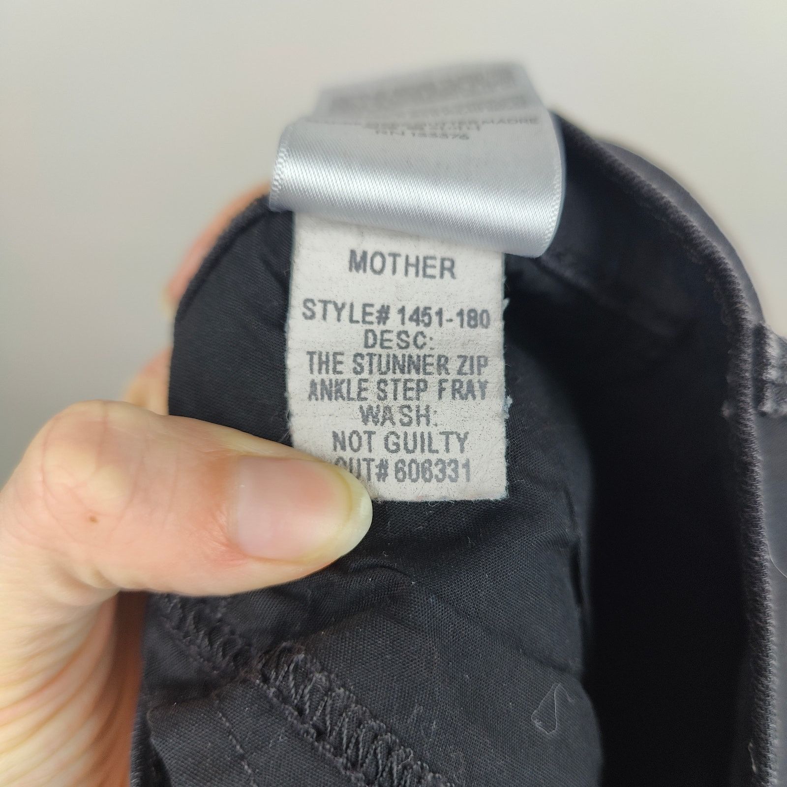 MOTHER Mother Stunner Zip Ankle Step Fray Womens 27 Not Guilty Size 27" / US 4 / IT 40 - 12 Thumbnail