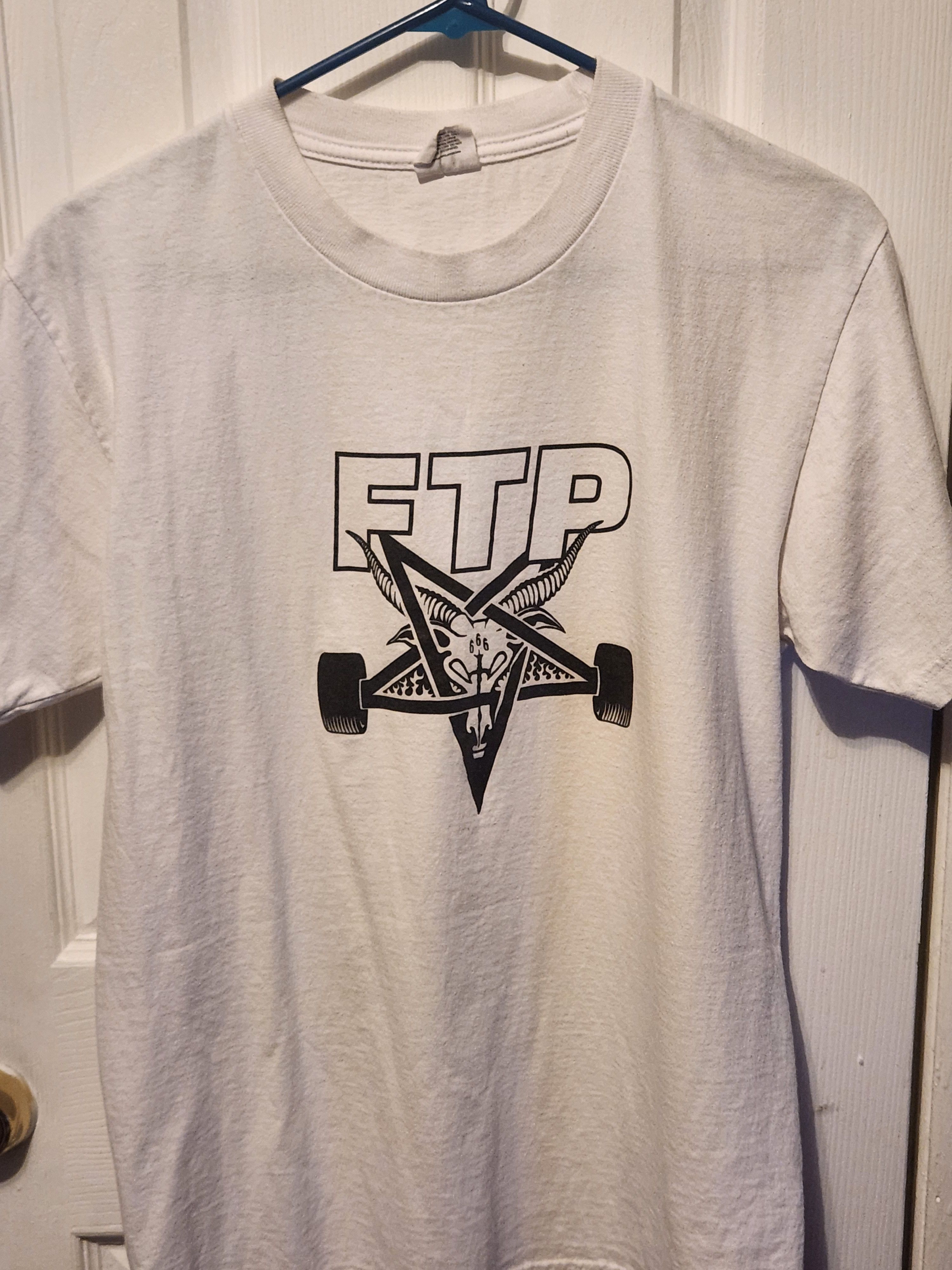 Fuck The Population × Thrasher FTP / Thrasher Skategoat tee Size US M / EU 48-50 / 2 - 2 Thumbnail
