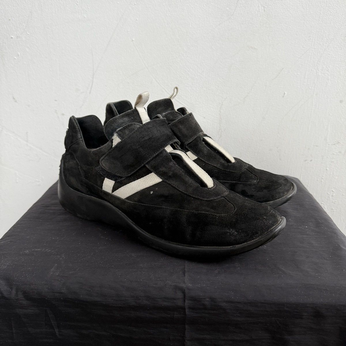 Kenzo Vintage Kenzo Suede Leather Archive Sneakers Size US 7 / EU 40 - 2 Thumbnail