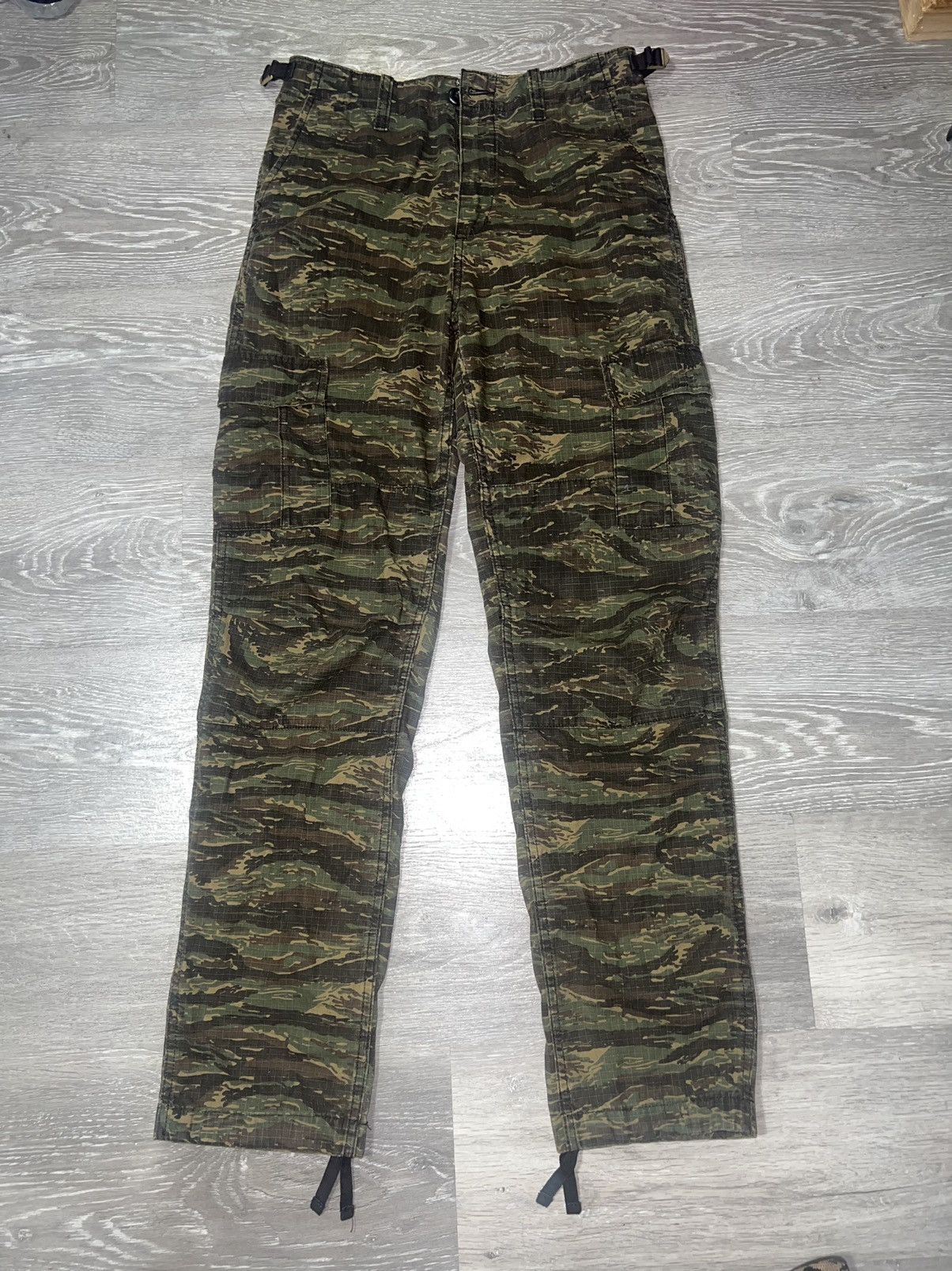 Carhartt Charhartt relaxed fit cargos Size US 28 / EU 44 - 1 Thumbnail