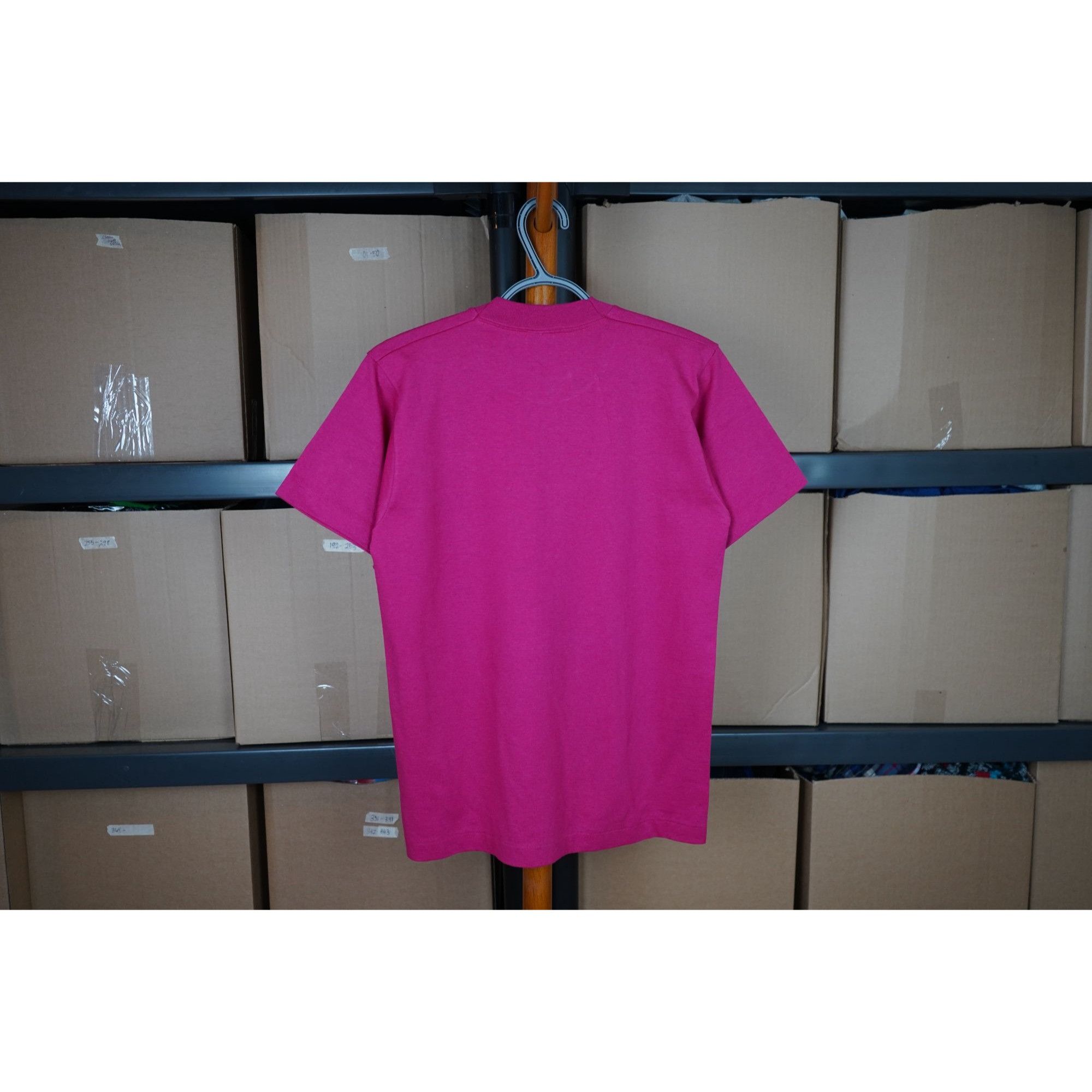 Vintage Vintage Pittsburgh Pink Tshirt Men's M Screens Stars #452 Size US M / EU 48-50 / 2 - 2 Thumbnail