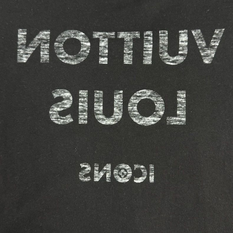 Louis Vuitton Louis Vuitton Black classic logo chain short sleeve T-shirt Size US XL / EU 56 / 4 - 8 Thumbnail