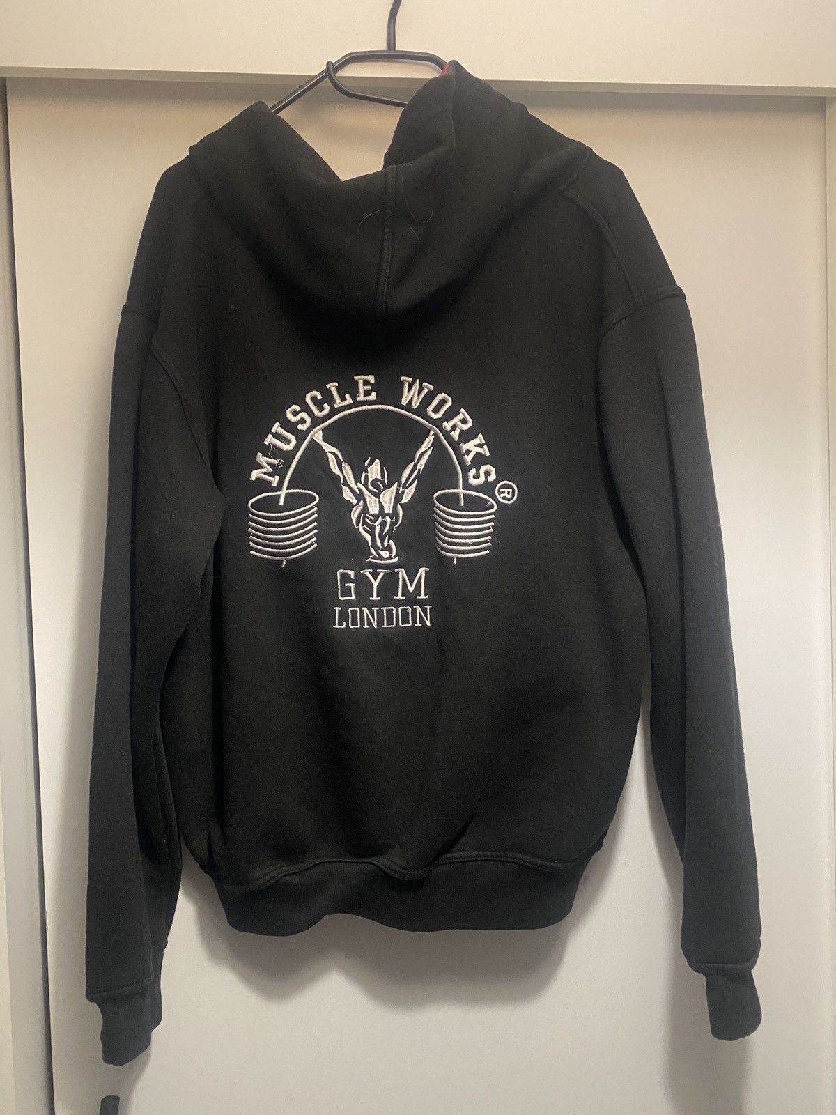 Vintage Gym london muscle works vintage zip raresweatshirt Size US L / EU 52-54 / 3 - 3 Thumbnail