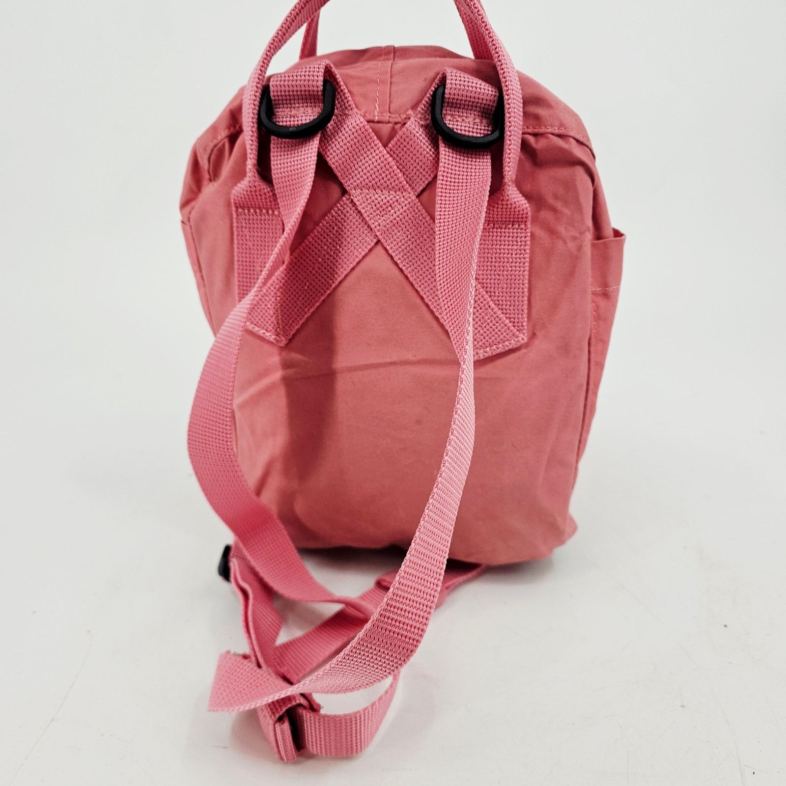 Fjallraven Fjallraven Kånken Classic Mini Backpack Bubble Gum Pink Size ONE SIZE - 2 Thumbnail