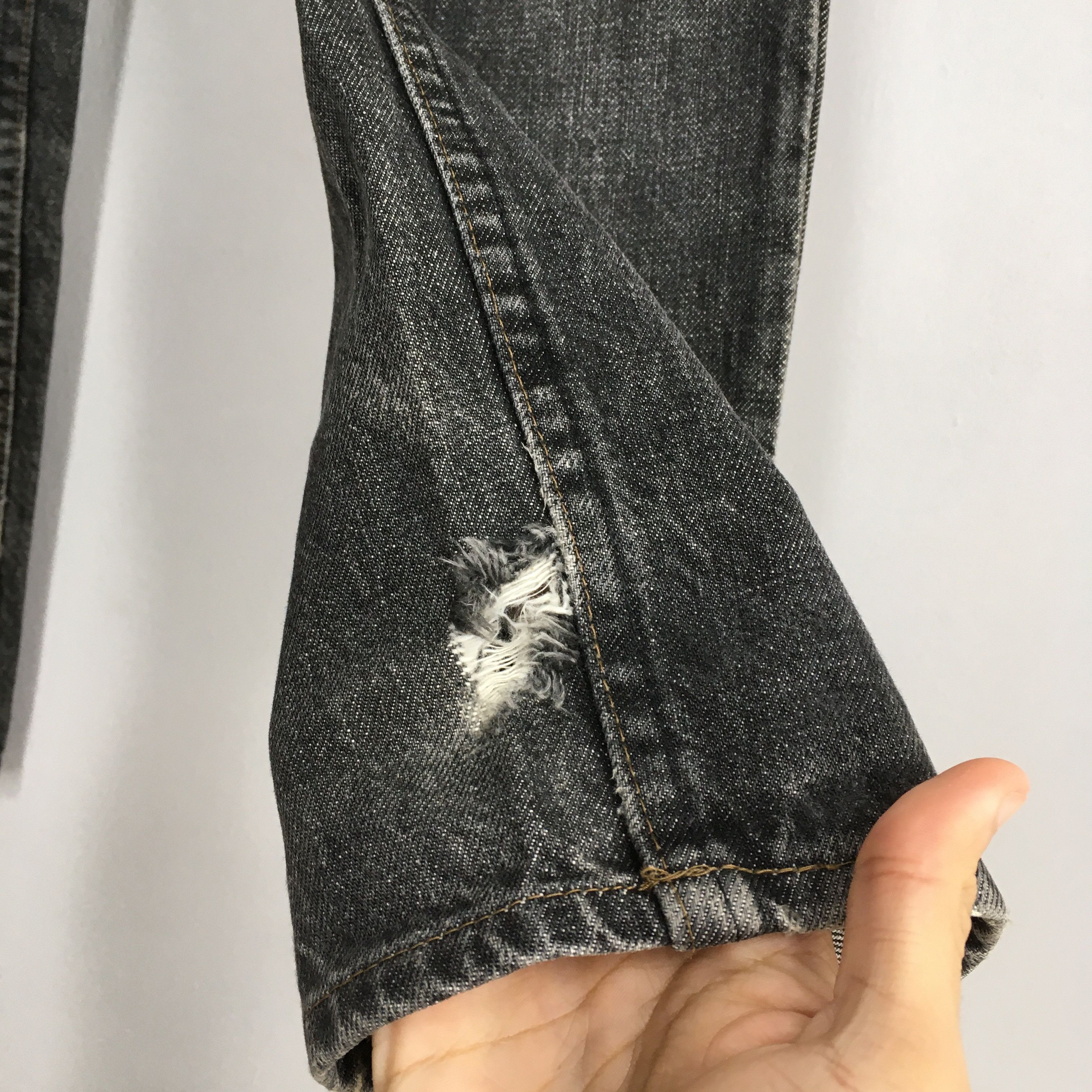 Jean × Levi's × Vintage Size 30x31 Vintage Levi's 603 Faded Black Jeans Size US 30 / EU 46 - 10 Thumbnail