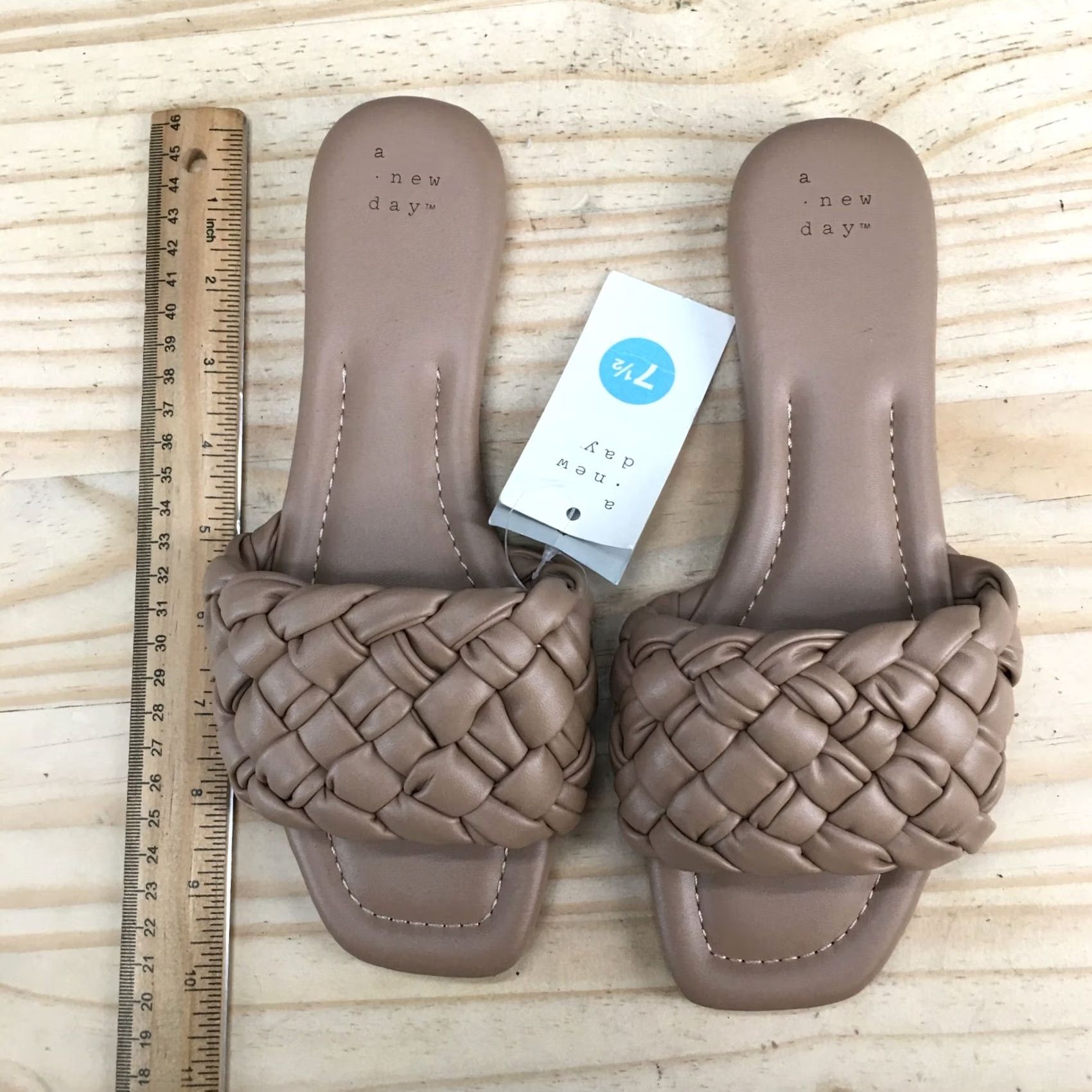 Vintage A New Day Sandals Womens 7.5 Slide Beige Slip-On Casual Comfort Block Heels NEW Size US 8 / IT 38 - 7 Thumbnail