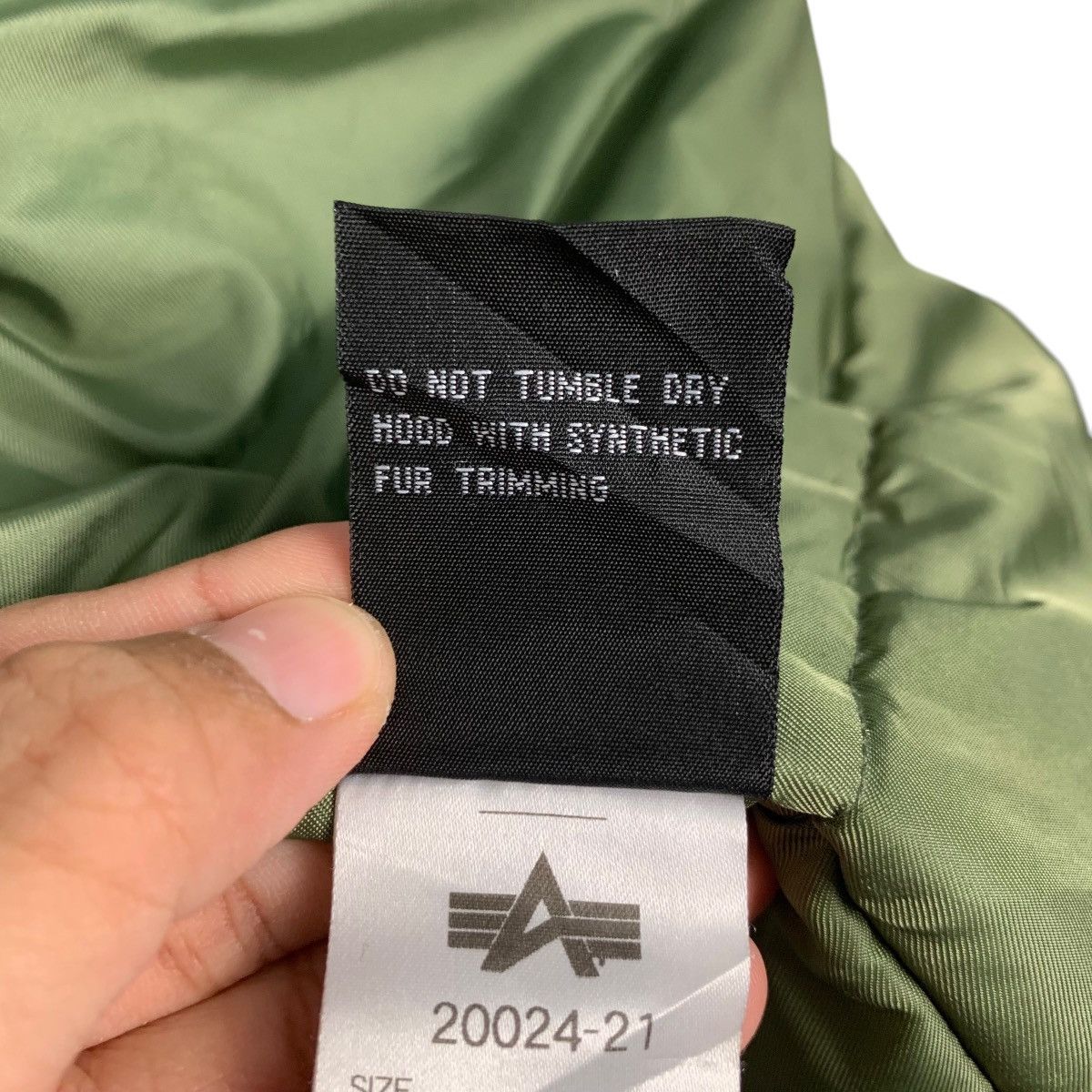 Alpha Industries Vintage ALPHA INDUSTRIES N3B Parka Jacket #2484-C111 Size US M / EU 48-50 / 2 - 21 Thumbnail