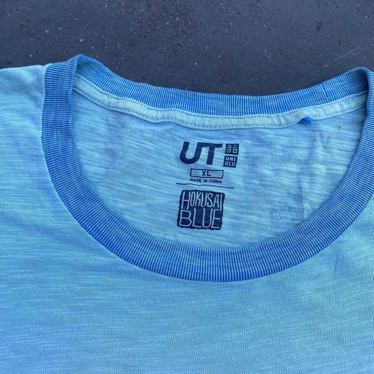 Uniqlo RARE ‼️ Hokusai Blue Size US XL / EU 56 / 4 - 3 Thumbnail