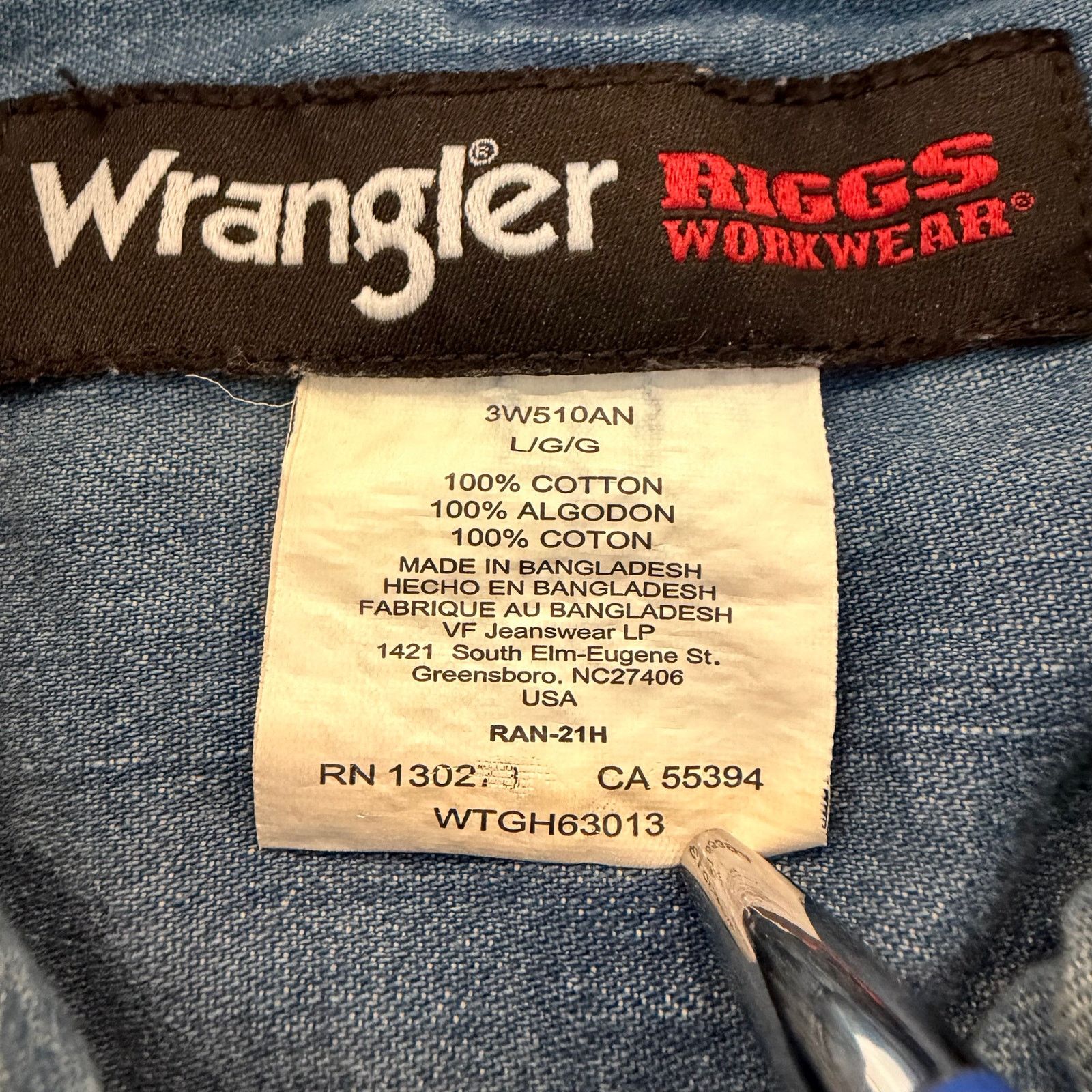Wrangler Wrangler Riggs Workwear Denim Utility Shirt Large Workwear Size US L / EU 52-54 / 3 - 3 Thumbnail