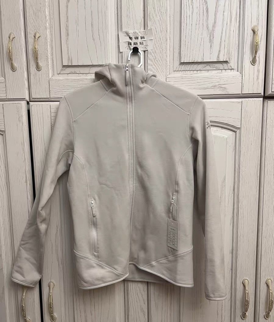 Arc'teryx Arc'teryx Kyanite Hoody Women's Solid Fleece Jacket Size M / US 6-8 / IT 42-44 - 1 Thumbnail