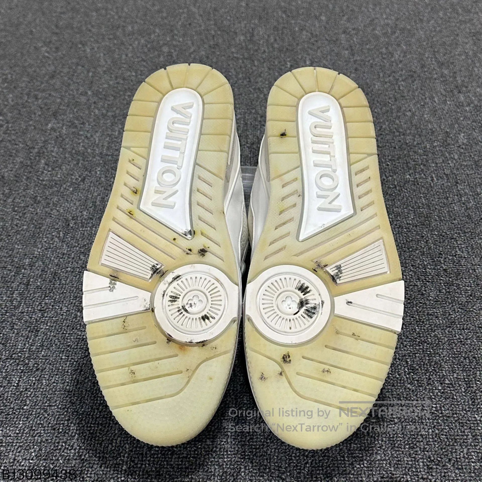 Louis Vuitton white LV trainer sneakers for casual style. Size US 10 / EU 43 - 4 Thumbnail