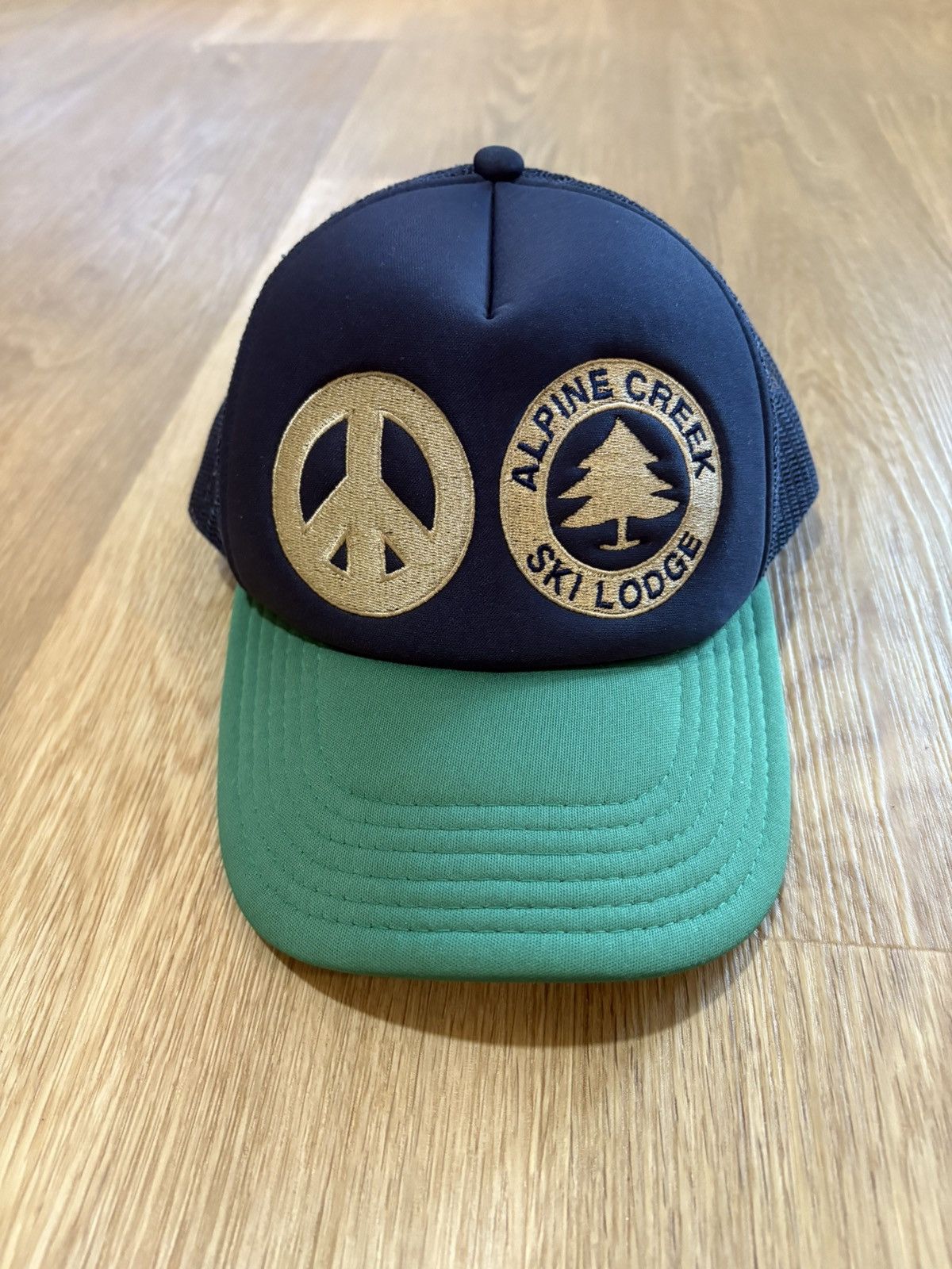Other Alpine Creek Ski Lodge Trucker Hat Size ONE SIZE - 1 Thumbnail