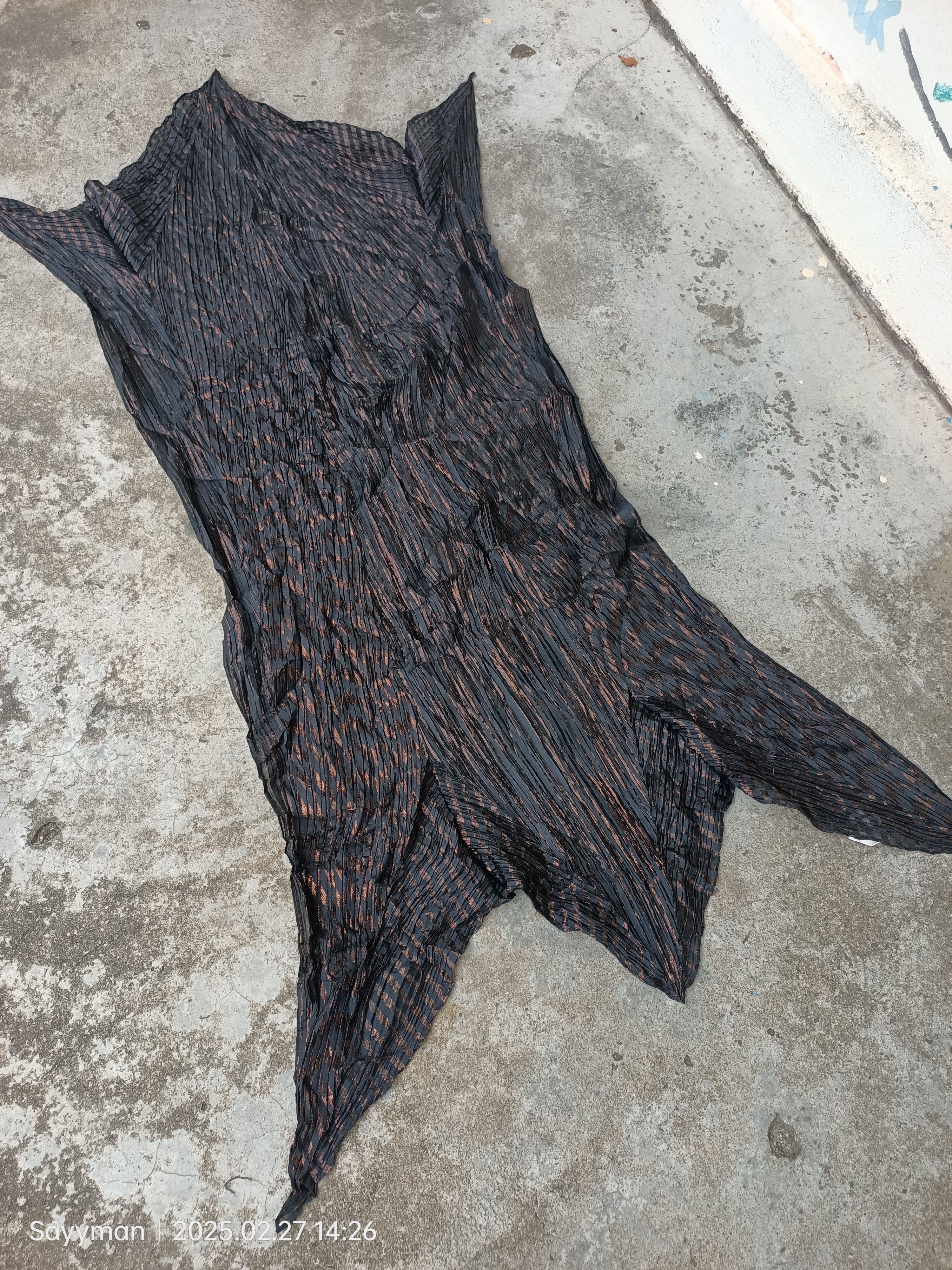 Issey Miyake Issey Miyake Scarf / Muffler / Neckwear - Size ONE SIZE - 7 Thumbnail