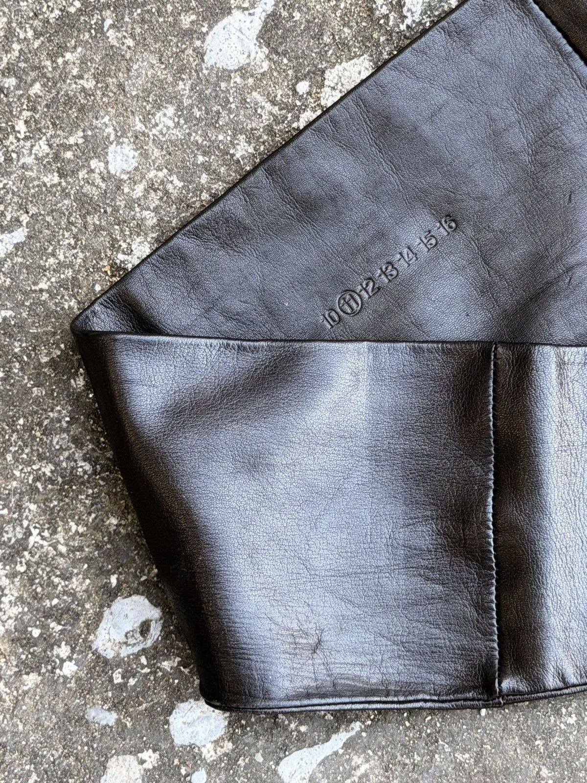 Maison Margiela Maison Margiela Line 11 Black Leather Belt Glove Size ONE SIZE - 2 Thumbnail