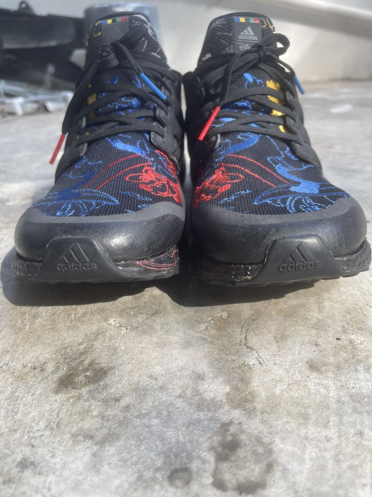 Adidas Disney x adidas UltraBoost 'Goofy' FV6050 Size US 10 / EU 43 - 4 Thumbnail