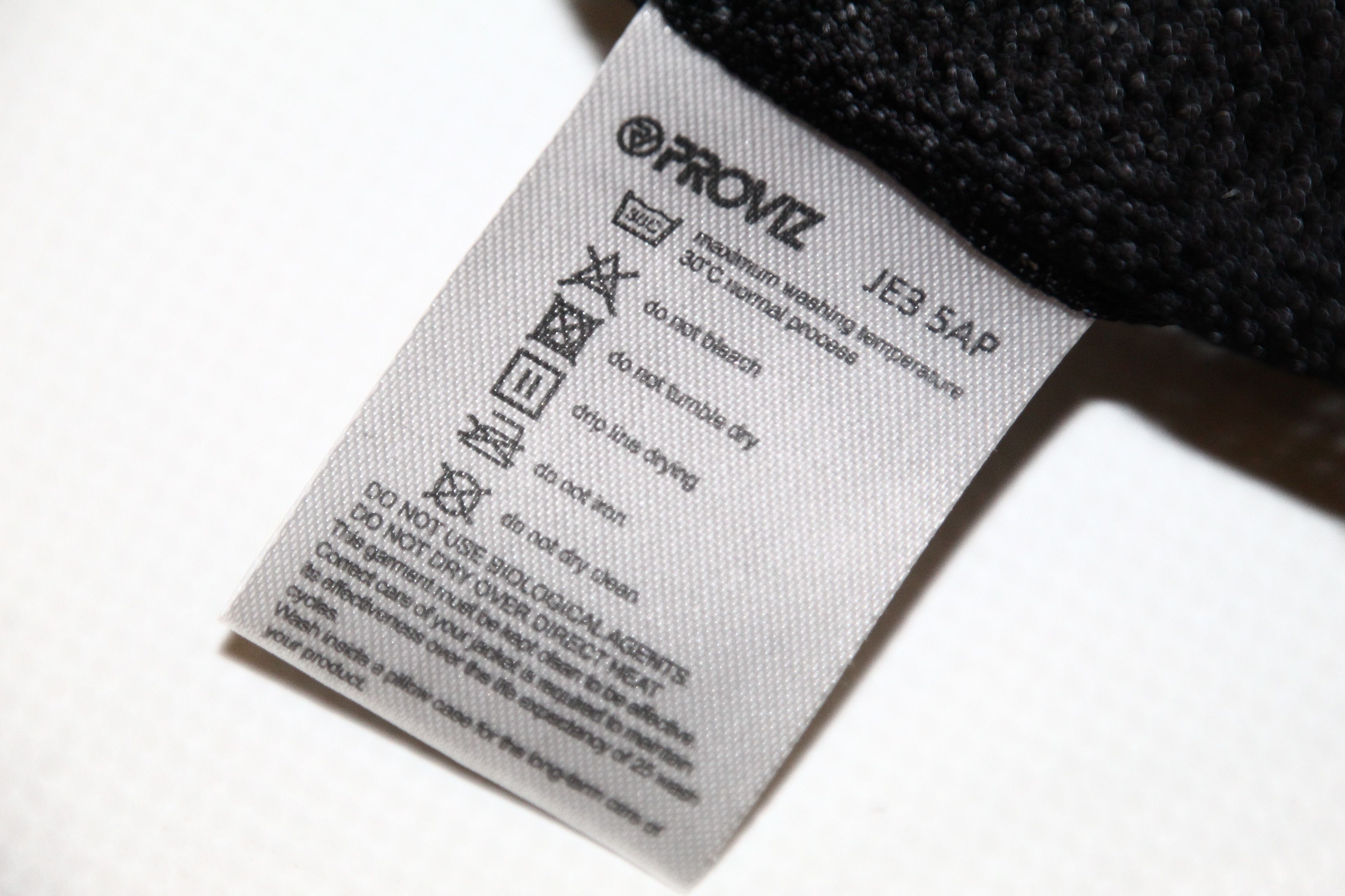 Rapha Proviz Reflect360+ Waterproof Tailored Fit Mesh Lining Jkt Size US L / EU 52-54 / 3 - 18 Thumbnail