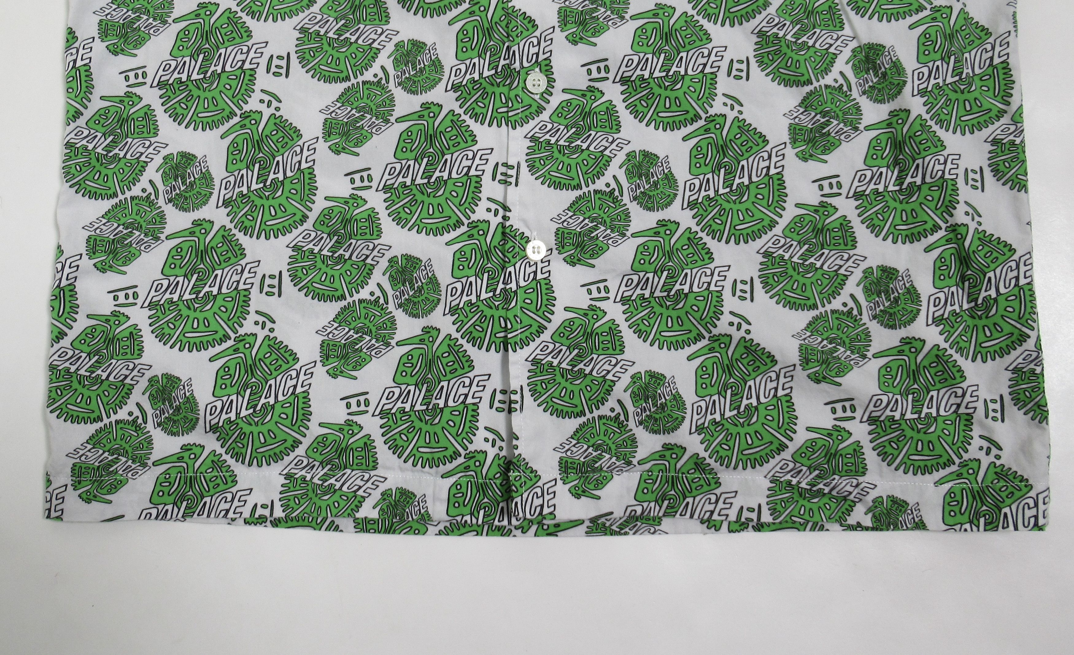 Palace Palace Men's Surf Shirt White Green Size M Size US M / EU 48-50 / 2 - 3 Thumbnail