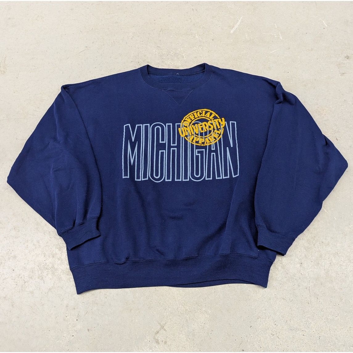 NCAA × Vintage Vintage University of Michigan Official Apparel sweater Size US XL / EU 56 / 4 - 1 Thumbnail