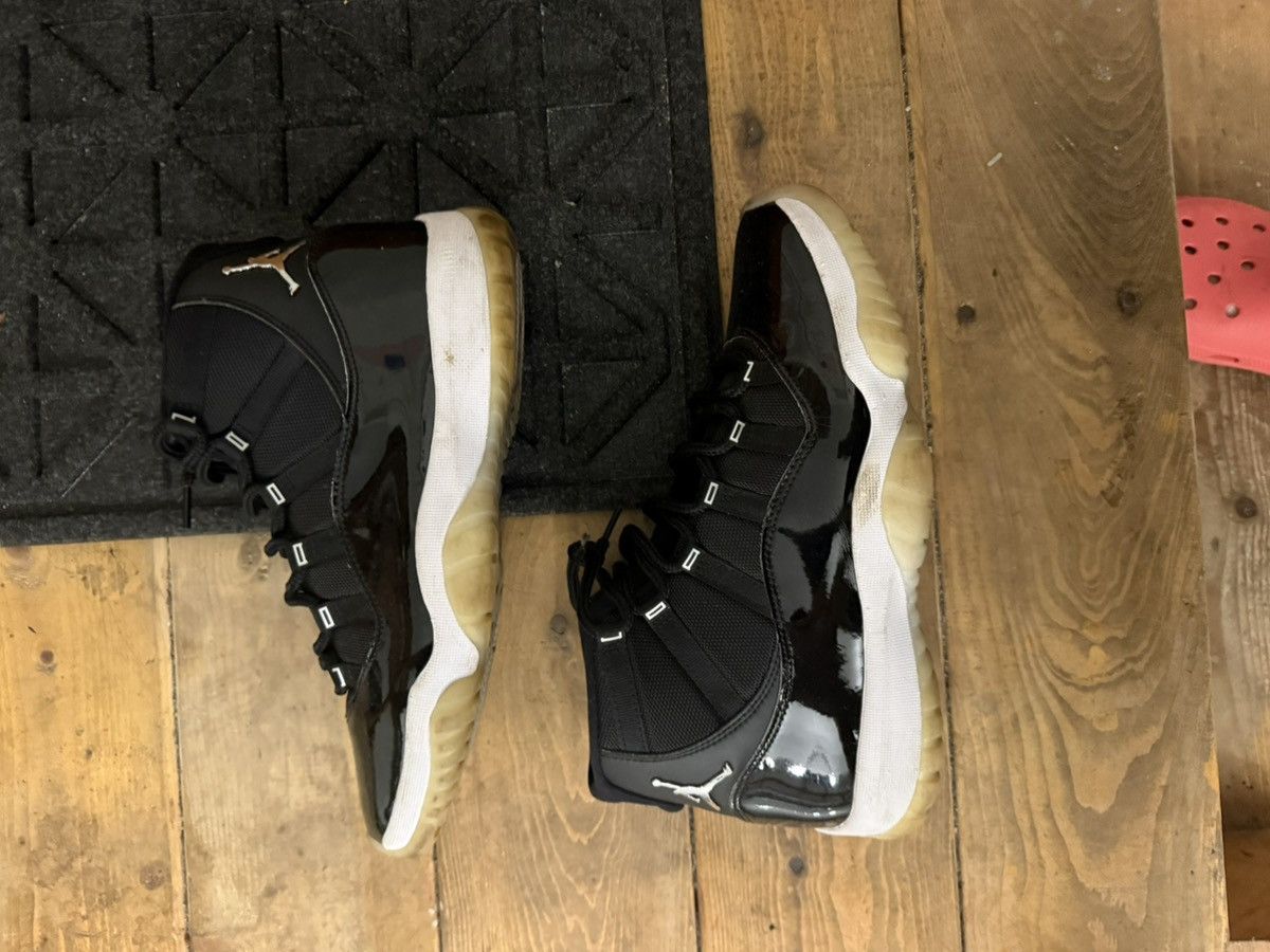Jordan Brand Air Jordan “Jubilee” Size US 11 / EU 44 - 1 Thumbnail