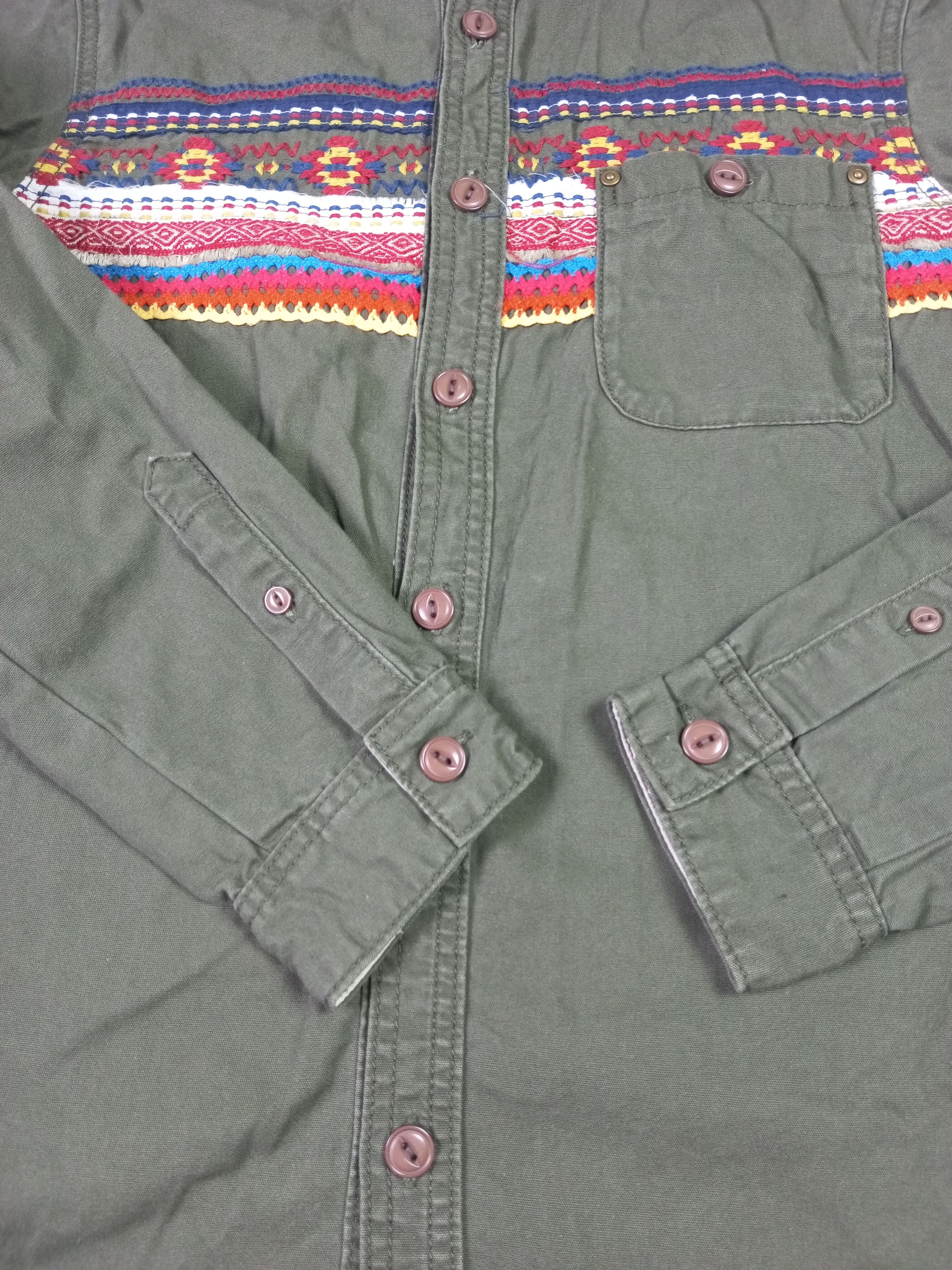 Japanese Brand TITICACA Embroidery navajo Long Sleeve Shirt Size US M / EU 48-50 / 2 - 5 Thumbnail