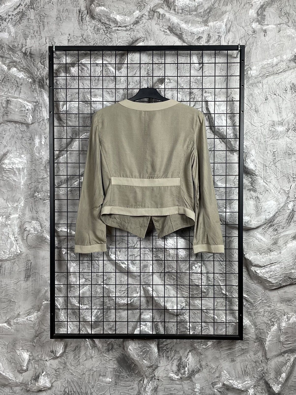 Armani Collezioni Armani Rare Y2K Silk Cropped Jacket Archive Japanese Style Size M / US 6-8 / IT 42-44 - 2 Thumbnail