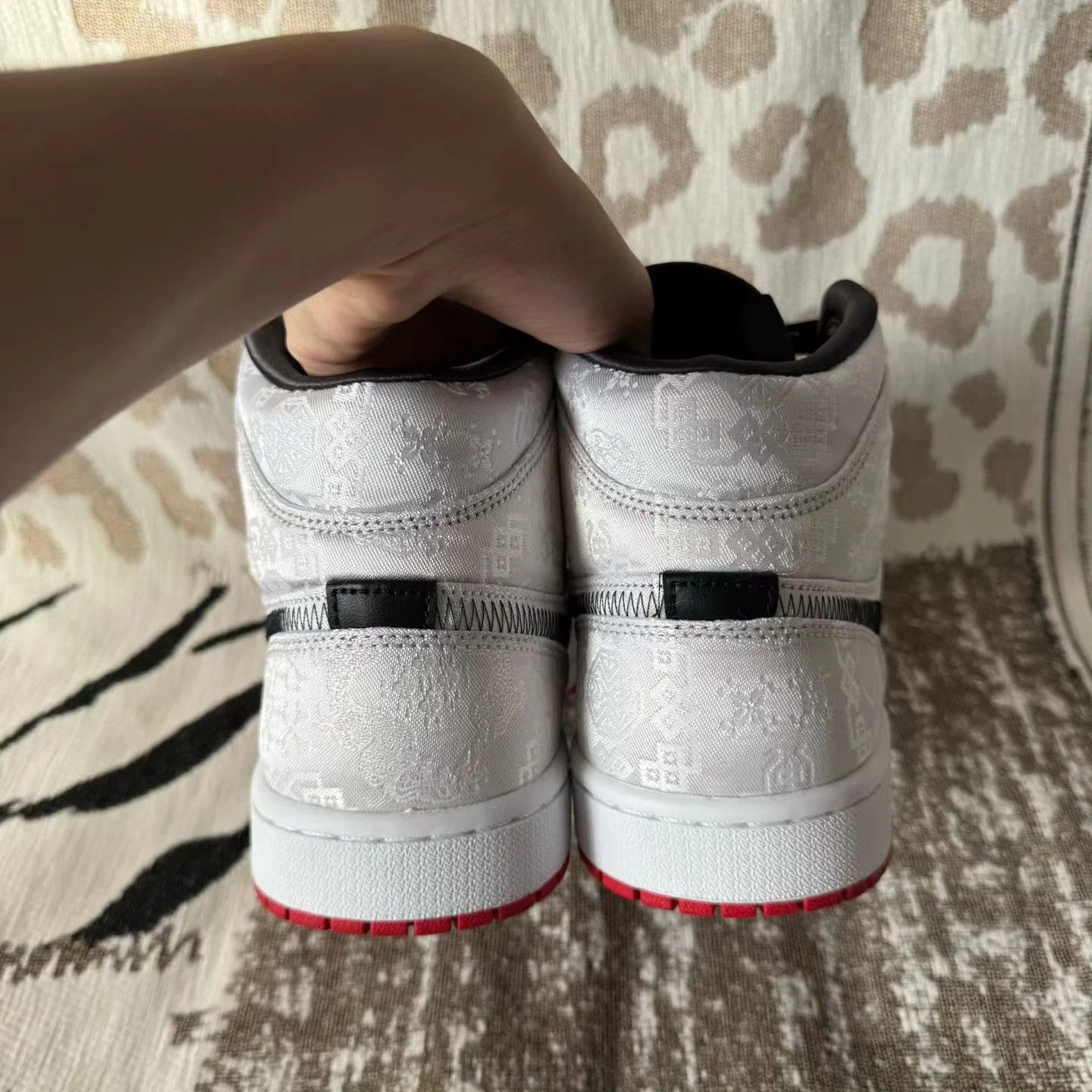 Nike CLOT x Air Jordan 1 Mid Fearless White Silk 45 Size US 11 / EU 44 - 5 Thumbnail