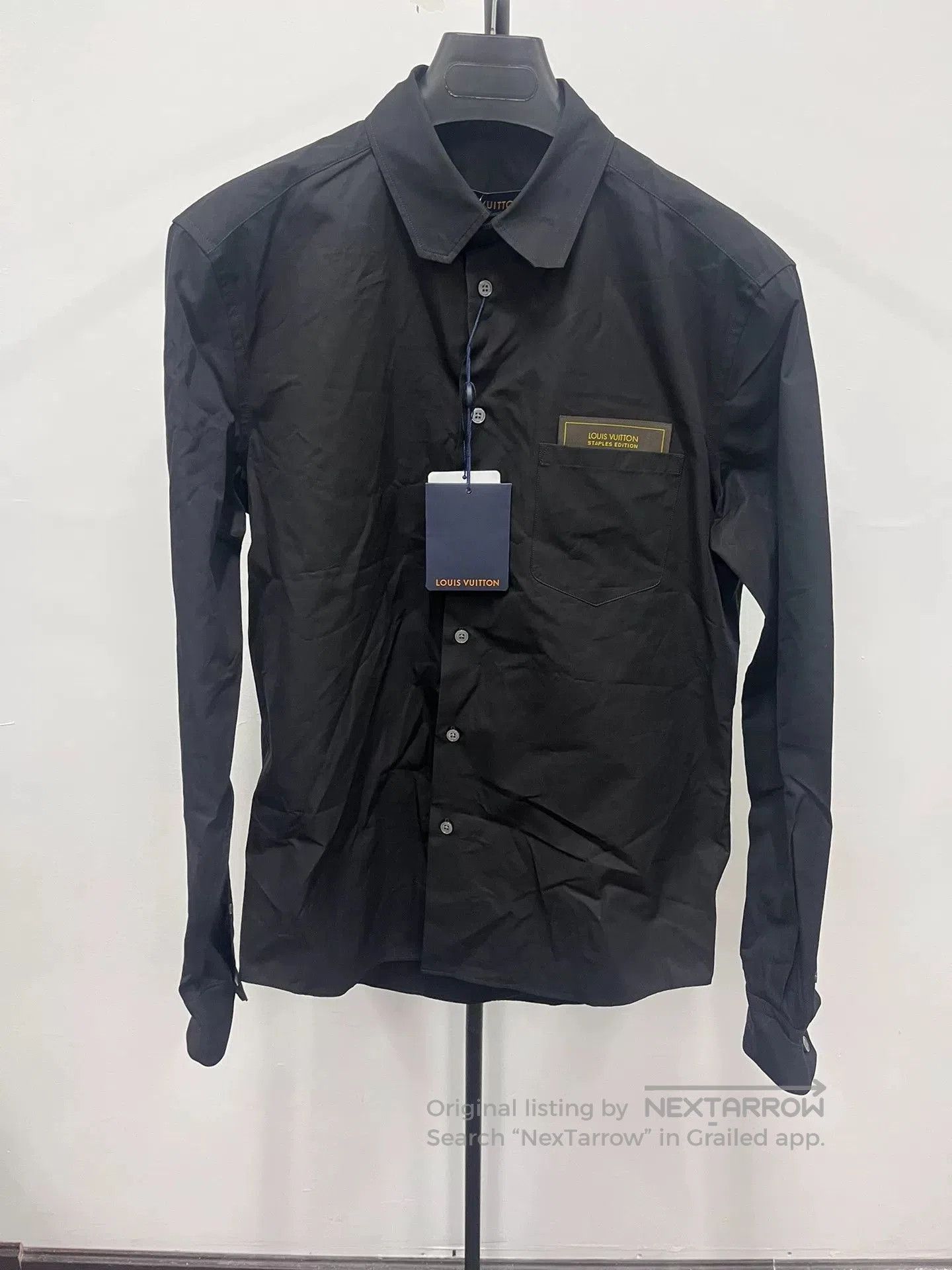 Louis Vuitton louis vuitton regular dna poplin shirt black. Size US S / EU 44-46 / 1 - 1 Thumbnail