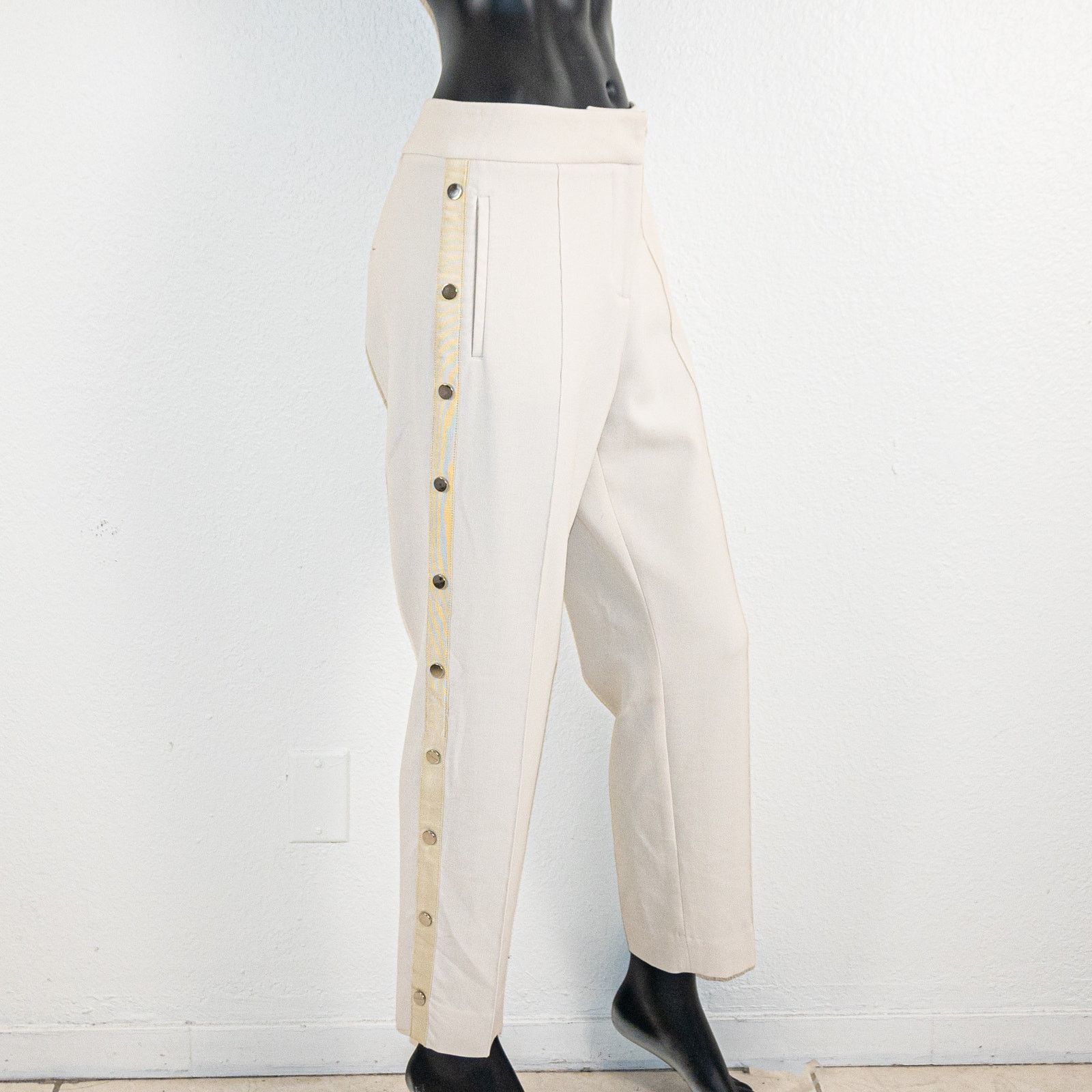 Veronica Beard Veronica Beard Side Buttons Trousers in cream beige size 10 Size 32" / US 10 / IT 46 - 4 Thumbnail