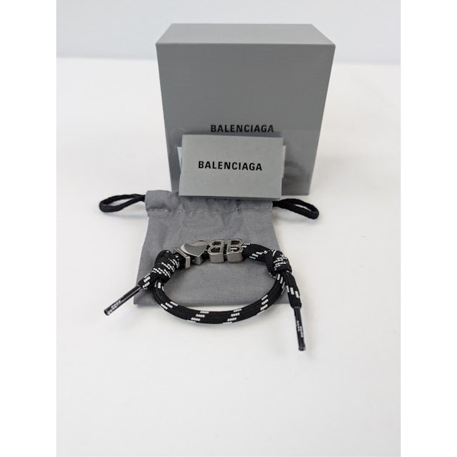 Balenciaga o1rshd1 / 555 / Size: OS / I Heart BB Bracelet Black / White Size ONE SIZE - 9 Thumbnail