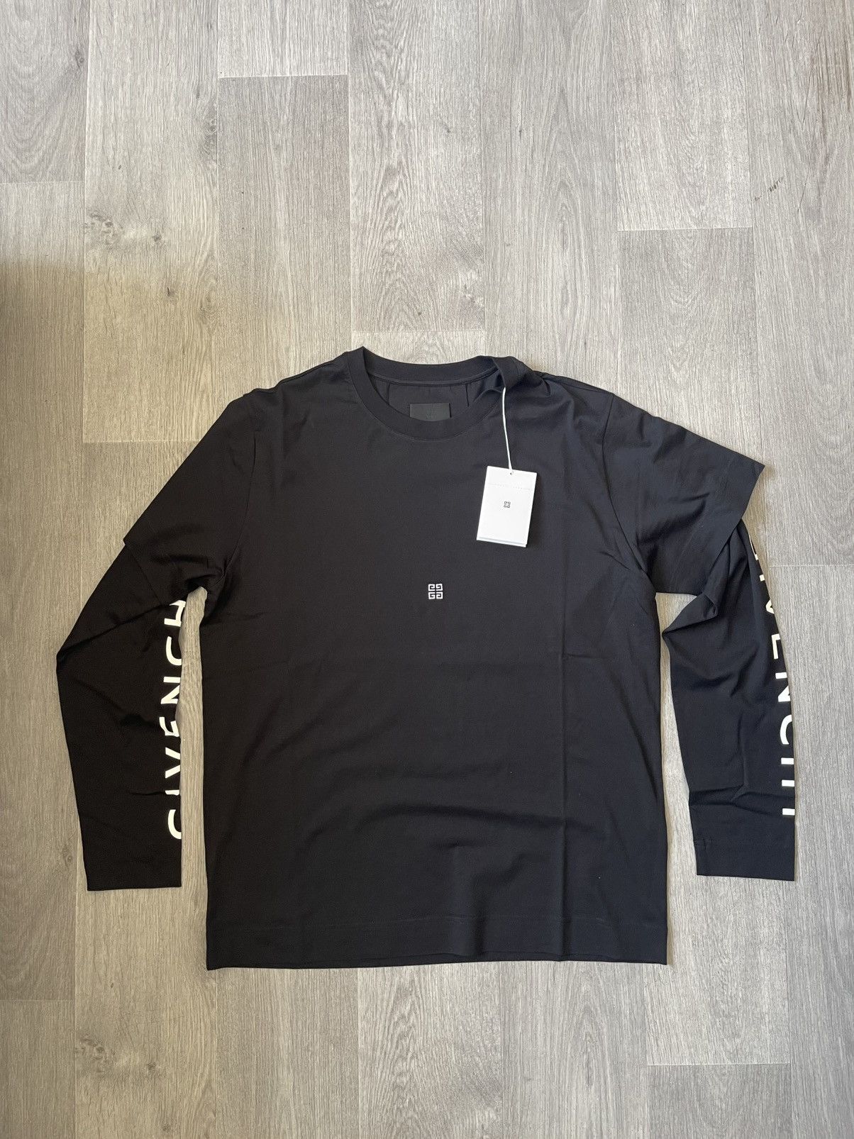 Givenchy Givenchy Long sleeve t-shirt with logo black Size US S / EU 44-46 / 1 - 1 Thumbnail