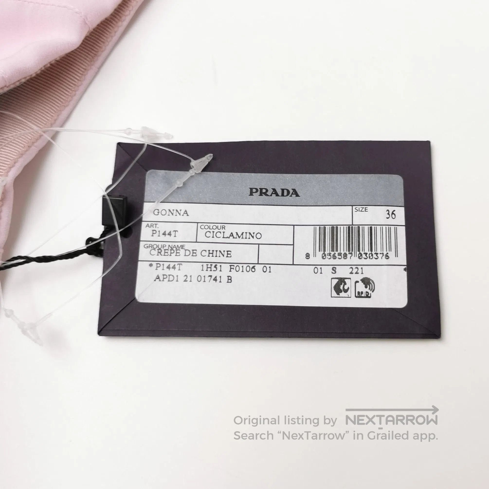 Prada Prada Pink Mulberry Silk Pleated Skirt . Size 22" - 3 Thumbnail