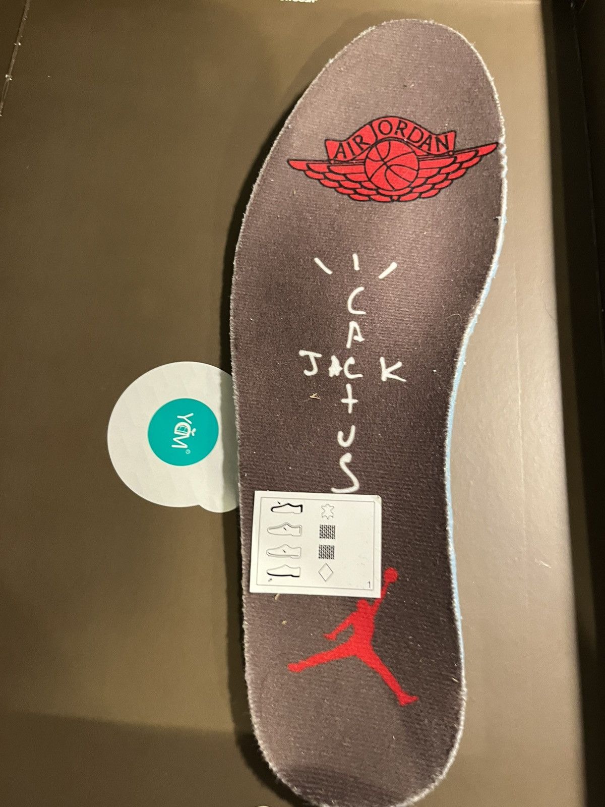 Jordan Brand × Nike × Travis Scott Air Jordan 1 Low OG SP Reverse Mocha Size US 8 / EU 41 - 18 Thumbnail