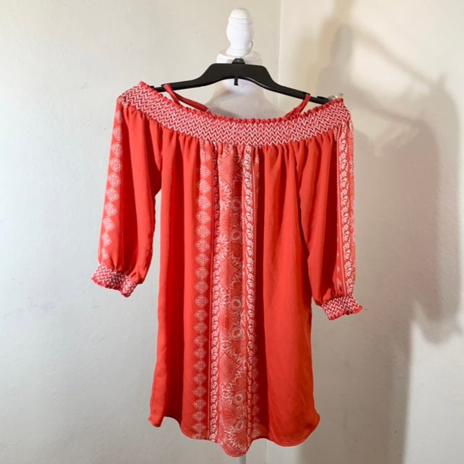 Other Women Cold Sholder Orange mini dress size XS Size S / US 4 / IT 40 - 1 Thumbnail