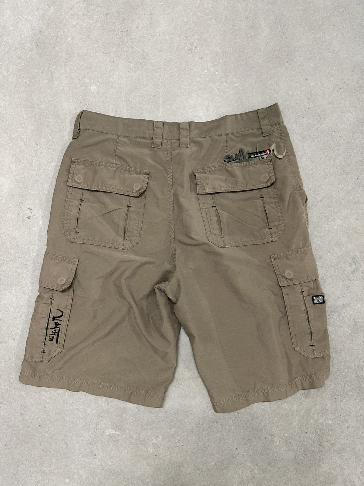 Quiksilver Quicksilver Shorts Size US 33 - 2 Thumbnail