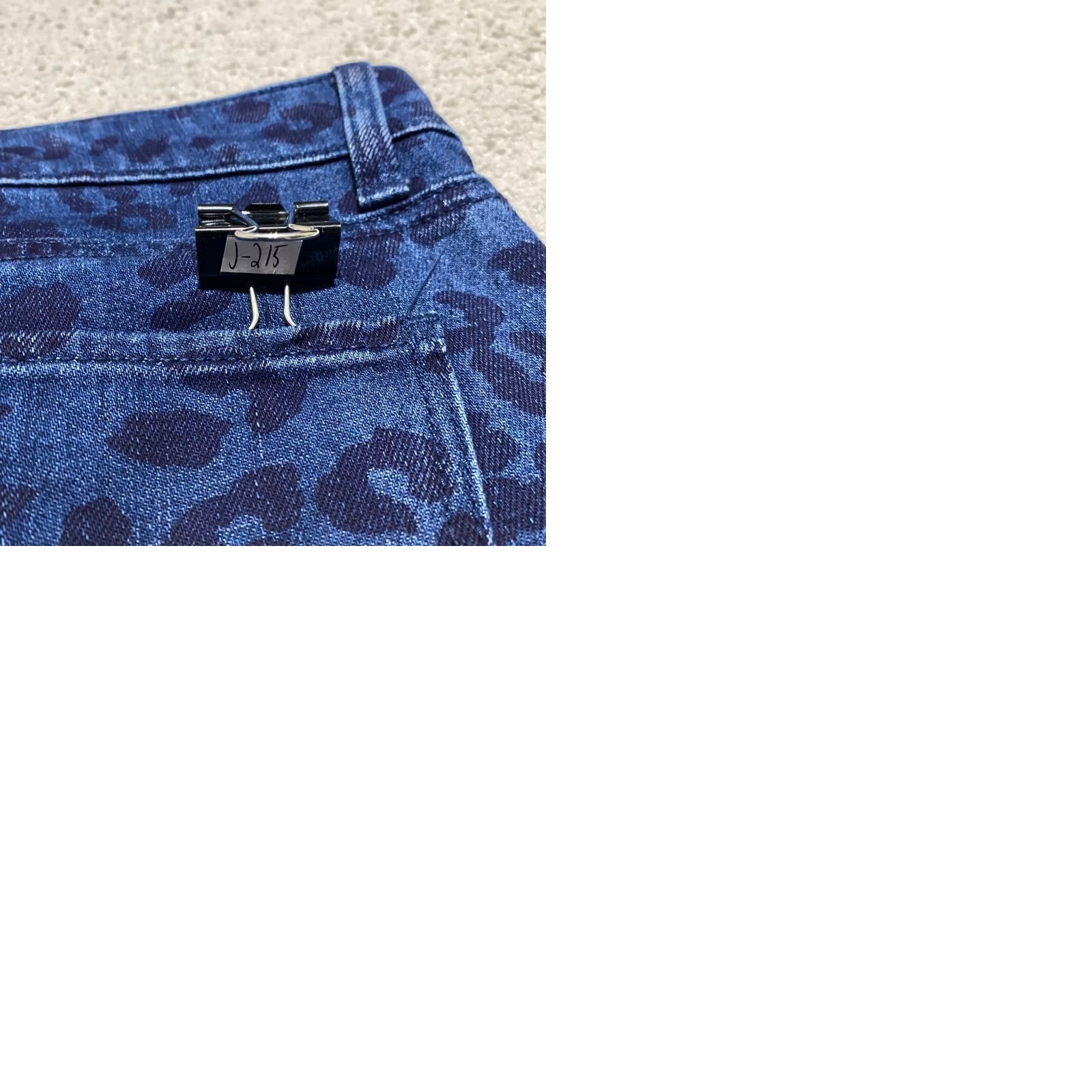 Talbots Talbots Jeans Slim 10 Blue Denim Leopard Print Straight High Rise Women 10 Jeans pants Size 32" / US 10 / IT 46 - 9 Thumbnail