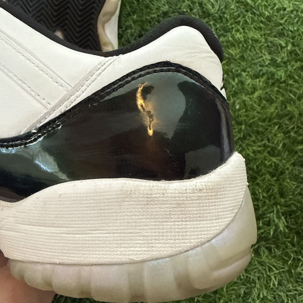 Jordan Brand Air Jordan 11 Retro Low ‘Emerald’ Size US 11 / EU 44 - 6 Thumbnail