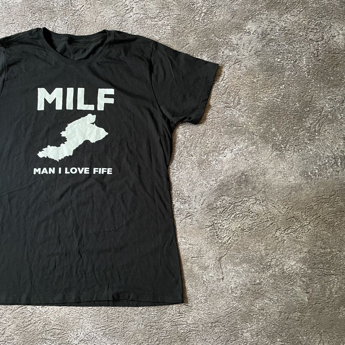 Vintage Vintage Y2K Graphic Tee Funny Logo Streetwear Black Boxy M Size US M / EU 48-50 / 2 - 3 Thumbnail