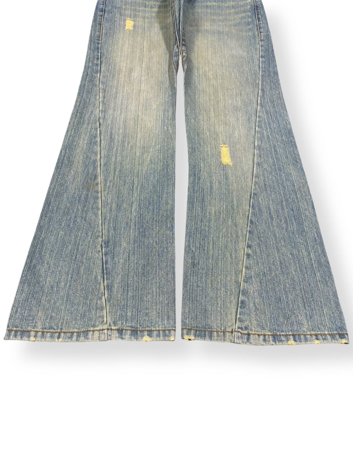 Tornado Mart Vintage Japanese Brand Rusty Mud Wash Flare Distressed Jeans Size US 31 - 5 Thumbnail