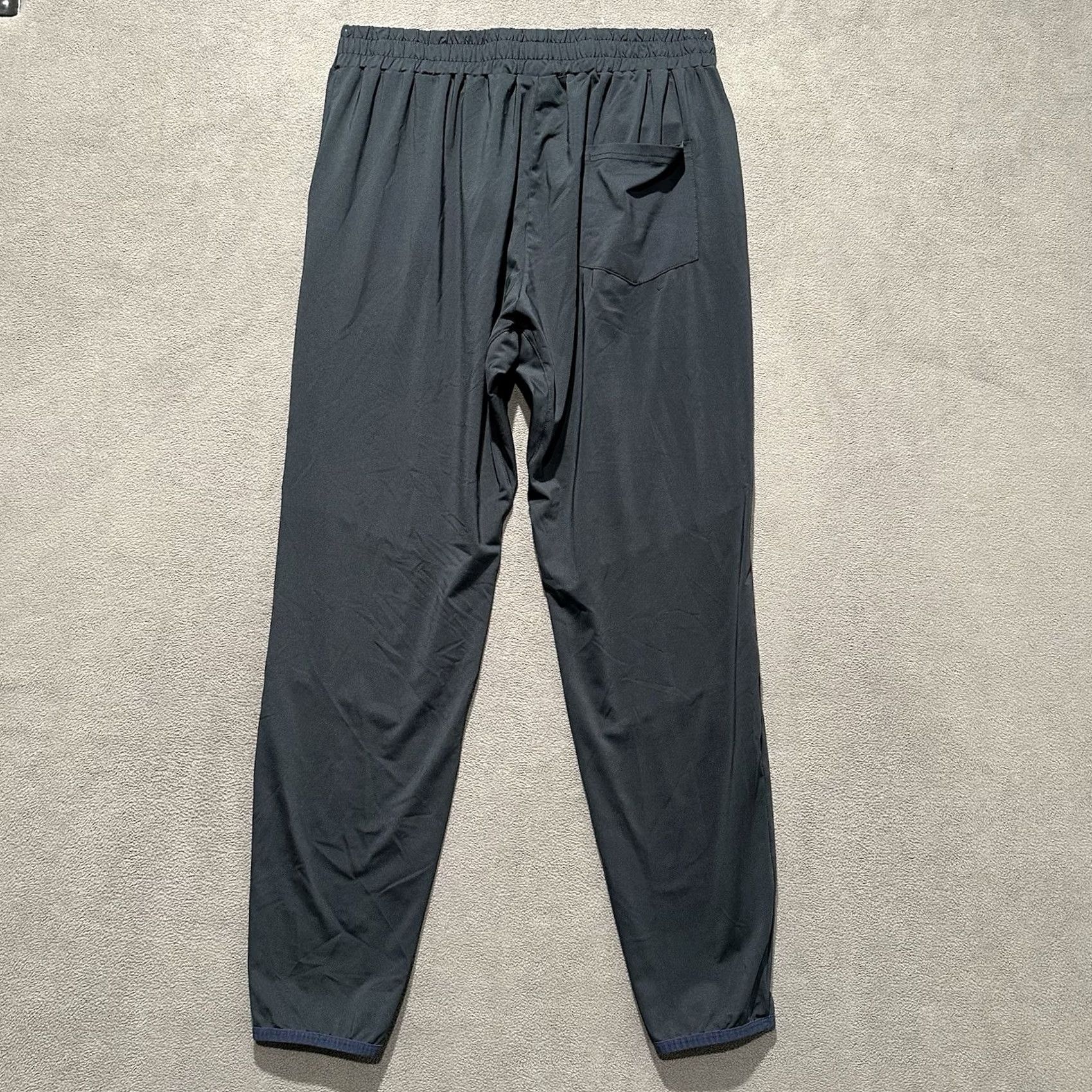 Vintage brokig Jogger Pants Mens Large Blue/Gray Athletic Activewear Ankle Zip Pocket Size US 33 - 2 Thumbnail