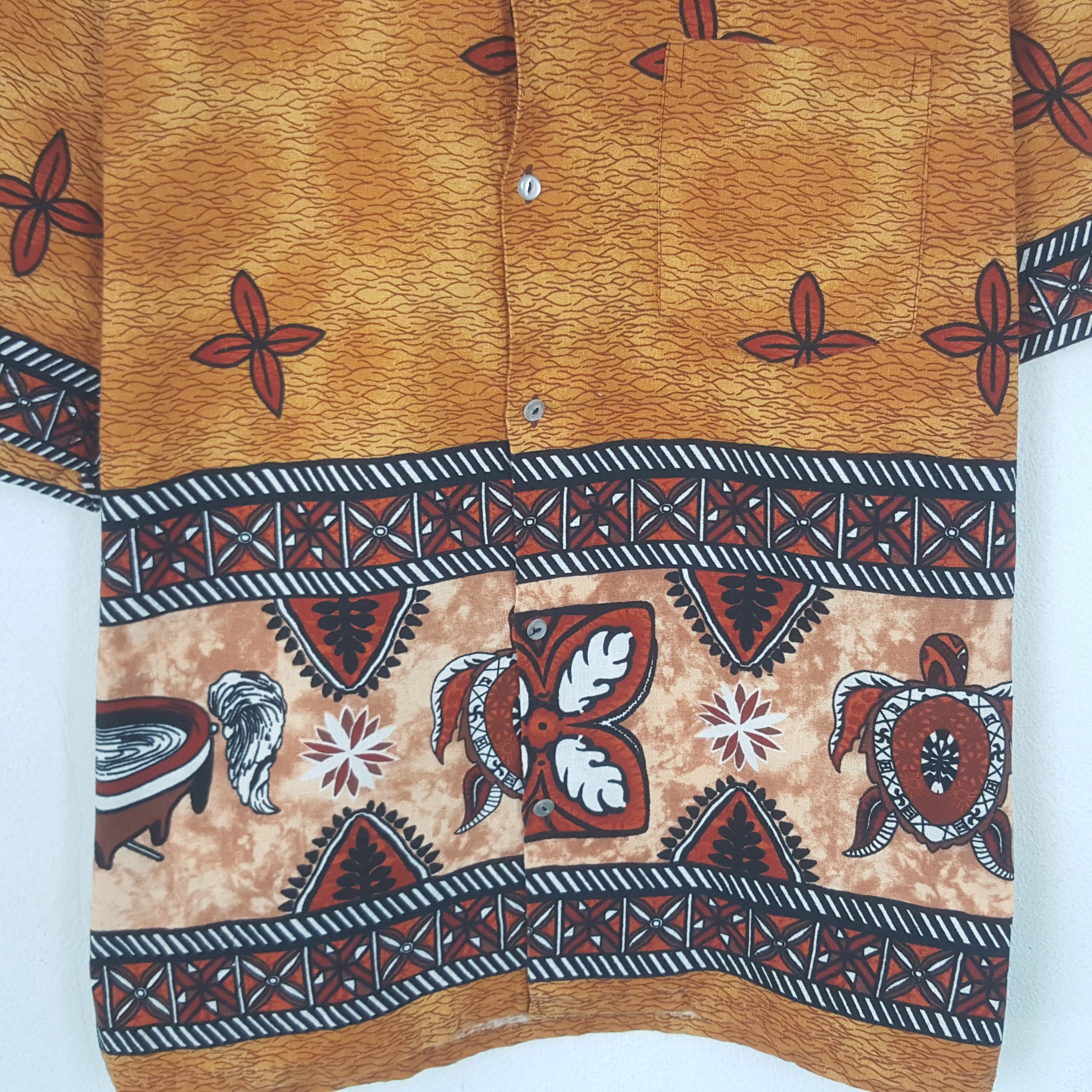 Vintage Vintage Hawaii Oversize Style Button Up Shirt Size US M / EU 48-50 / 2 - 2 Thumbnail