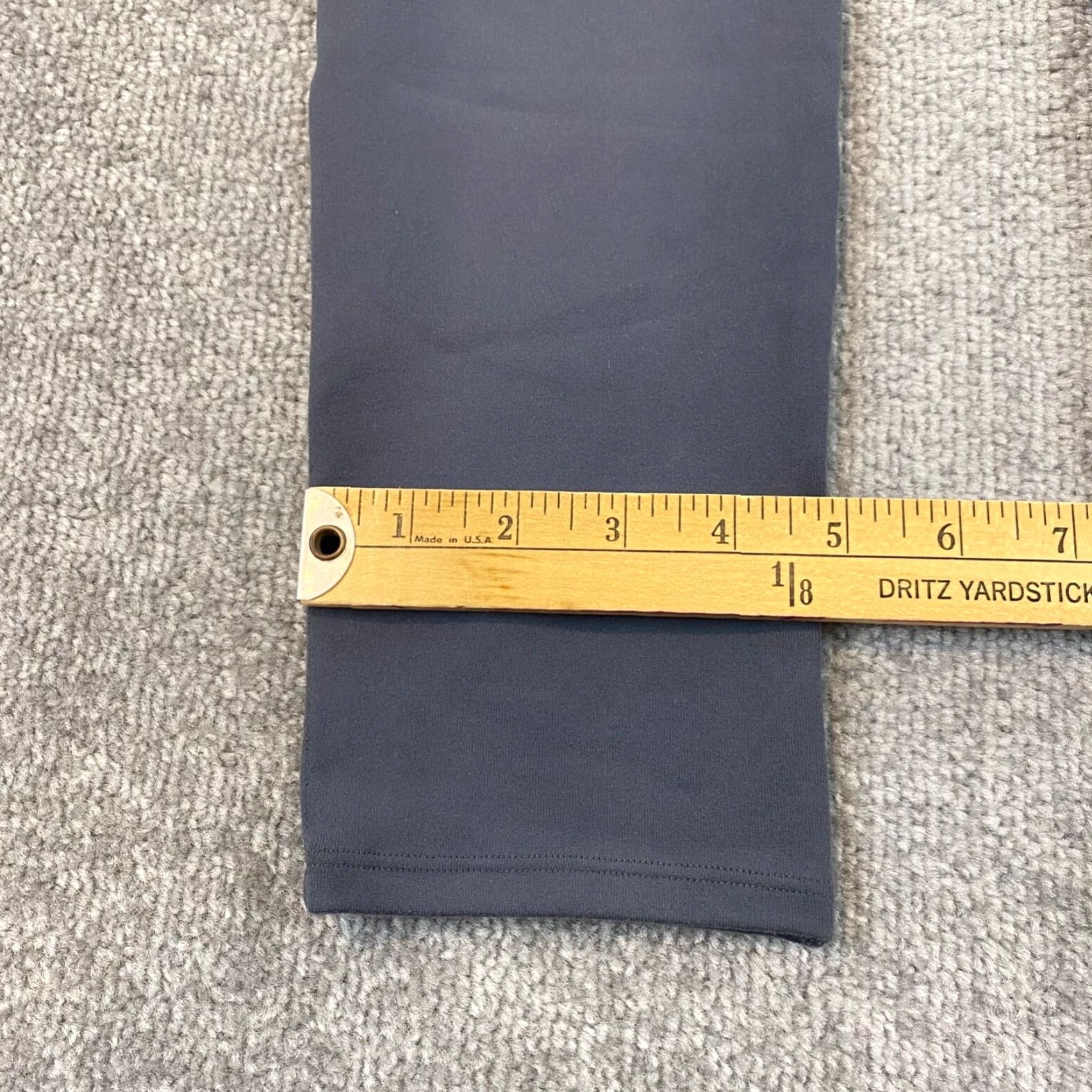 Spanx VINTAGE? No — Spanx Essential Leggings Womens XL Gray Capris High Waisted Workout Light FL1415 Size 40" / US 18 - 5 Thumbnail