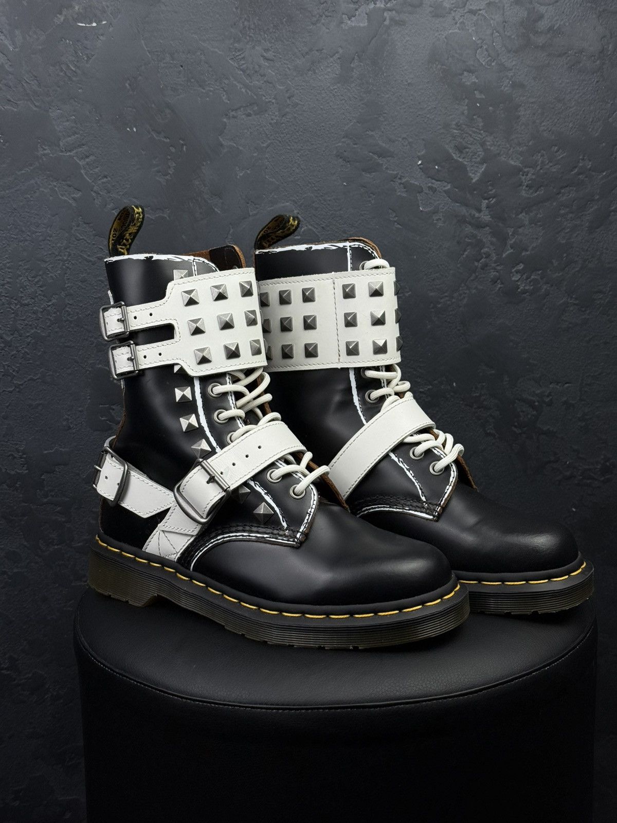 Dr. Martens Dr Martens Joshka Stud Unisex Black White Buckle Boots Size US 8 / IT 38 - 4 Thumbnail