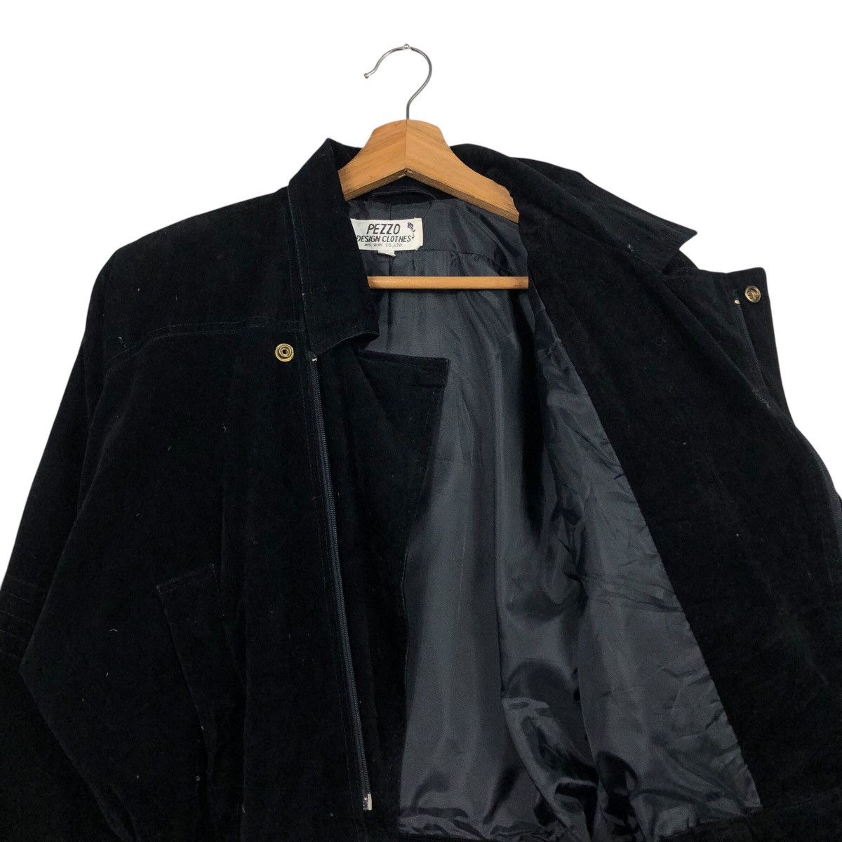 Japanese Brand Vintage Pezzo Design Black Velour Moto Jacket Issey Miyake Size US M / EU 48-50 / 2 - 13 Thumbnail