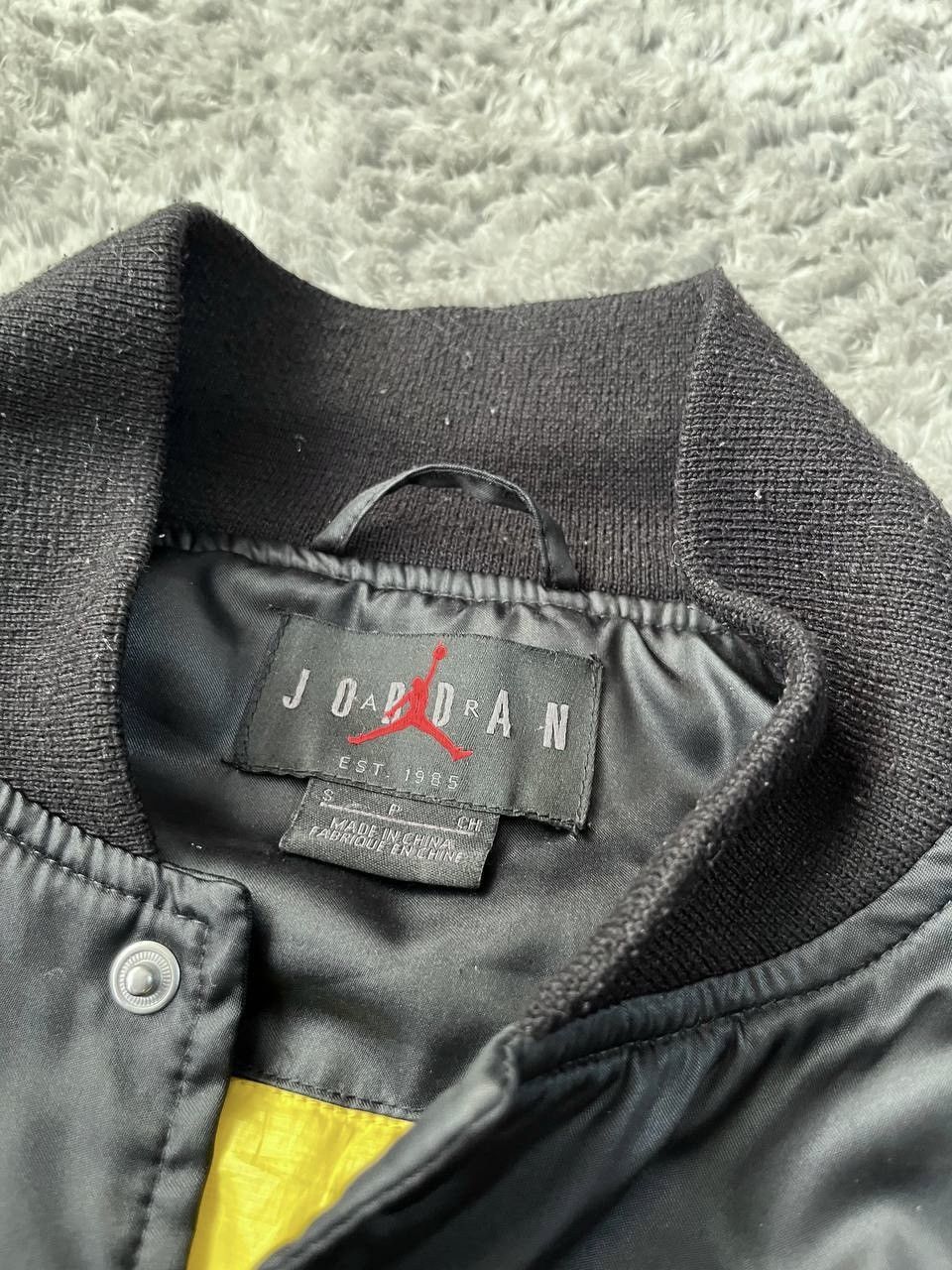 Jordan Brand × Nike Jordan Bomber Light Jacket Rare Big Logo Vintage Streetwear Size US S / EU 44-46 / 1 - 6 Thumbnail