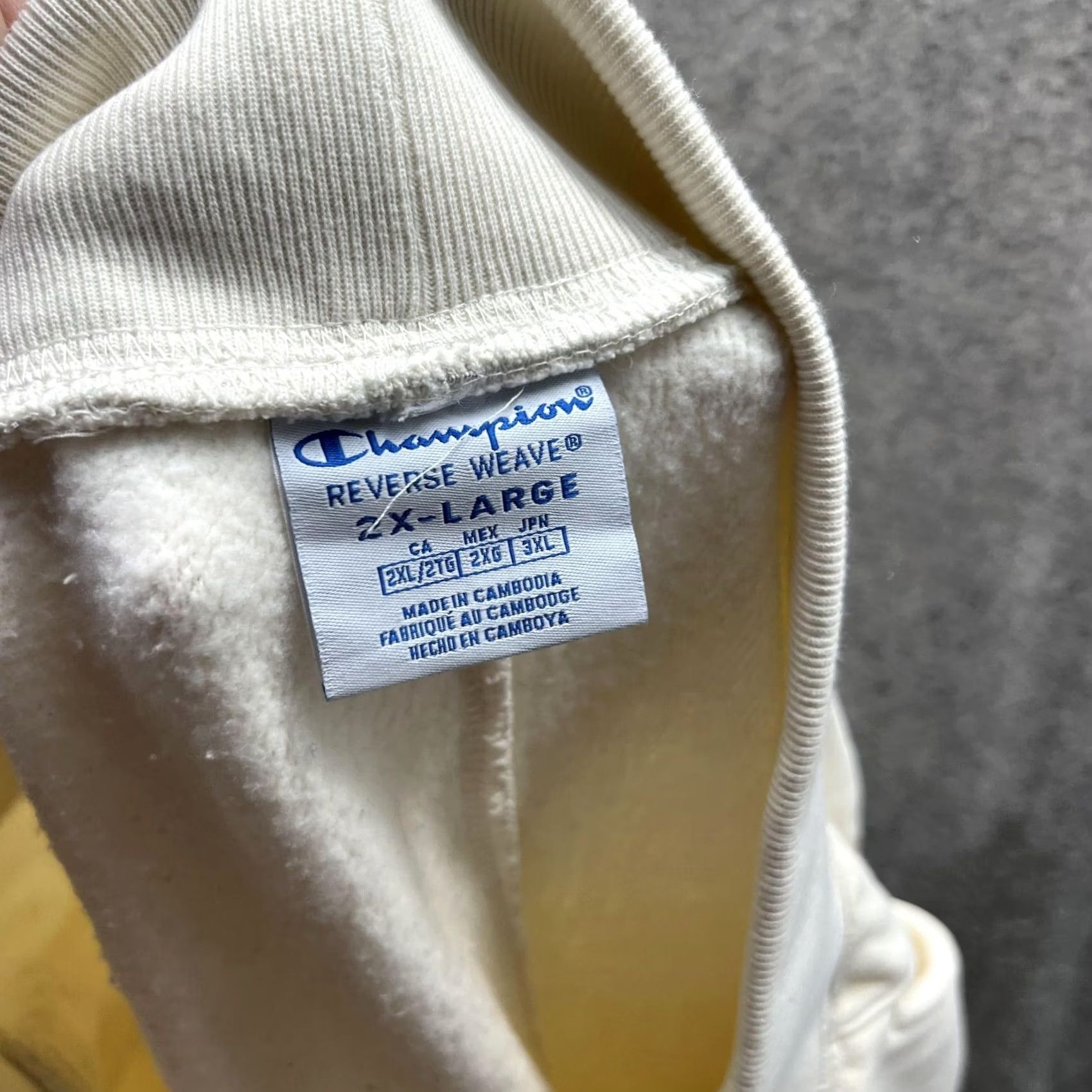 Champion VINTAGE Champion Sweatpants Women 2XL Beige Jogger Fleece Reverse Weave Embroidered Sitref Size 40" / US 18 - 5 Thumbnail