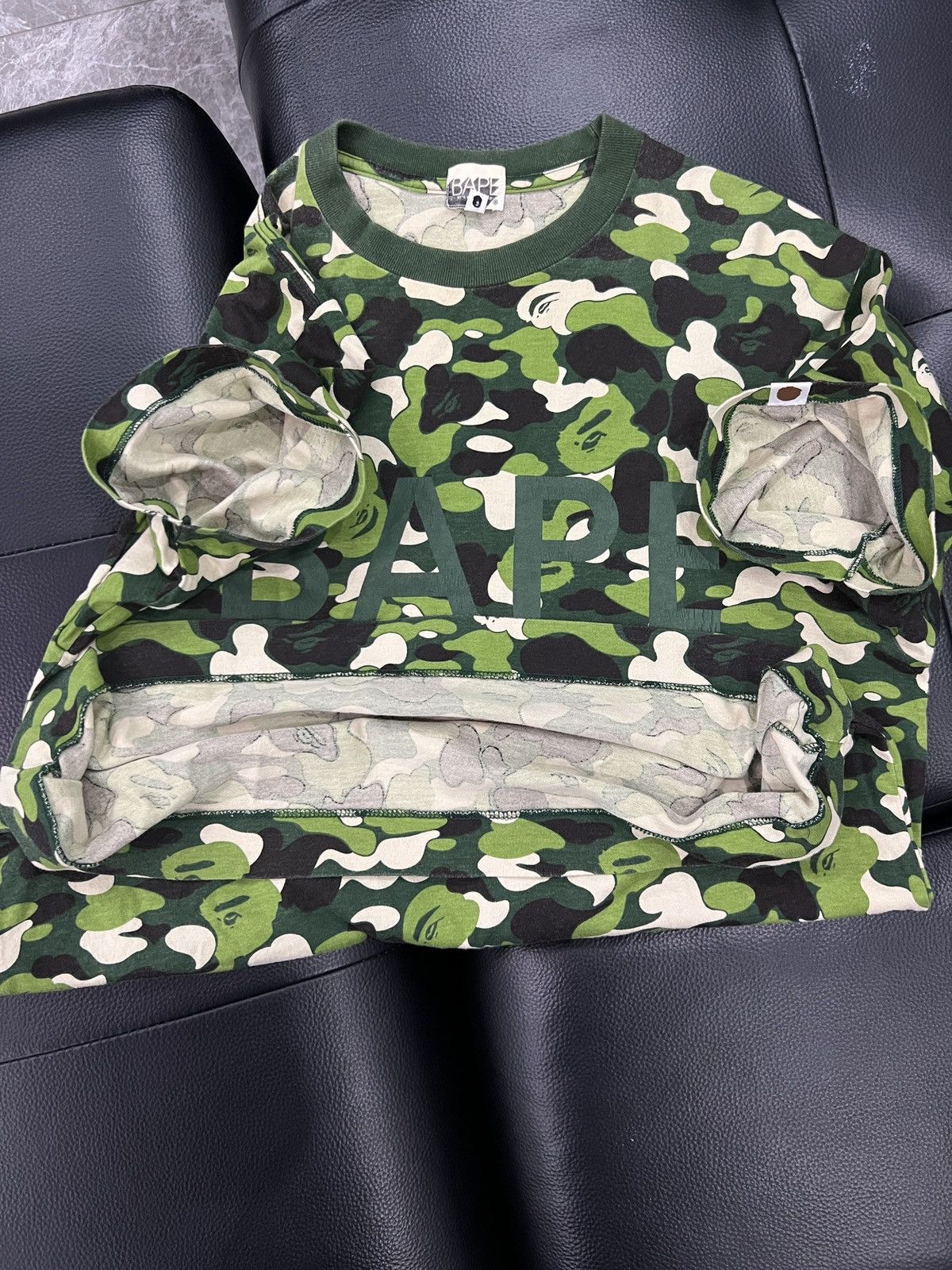 Bape A Bathing Ape 2008–2012 Green Camo Logo T-Shirt Size US M / EU 48-50 / 2 - 9 Thumbnail